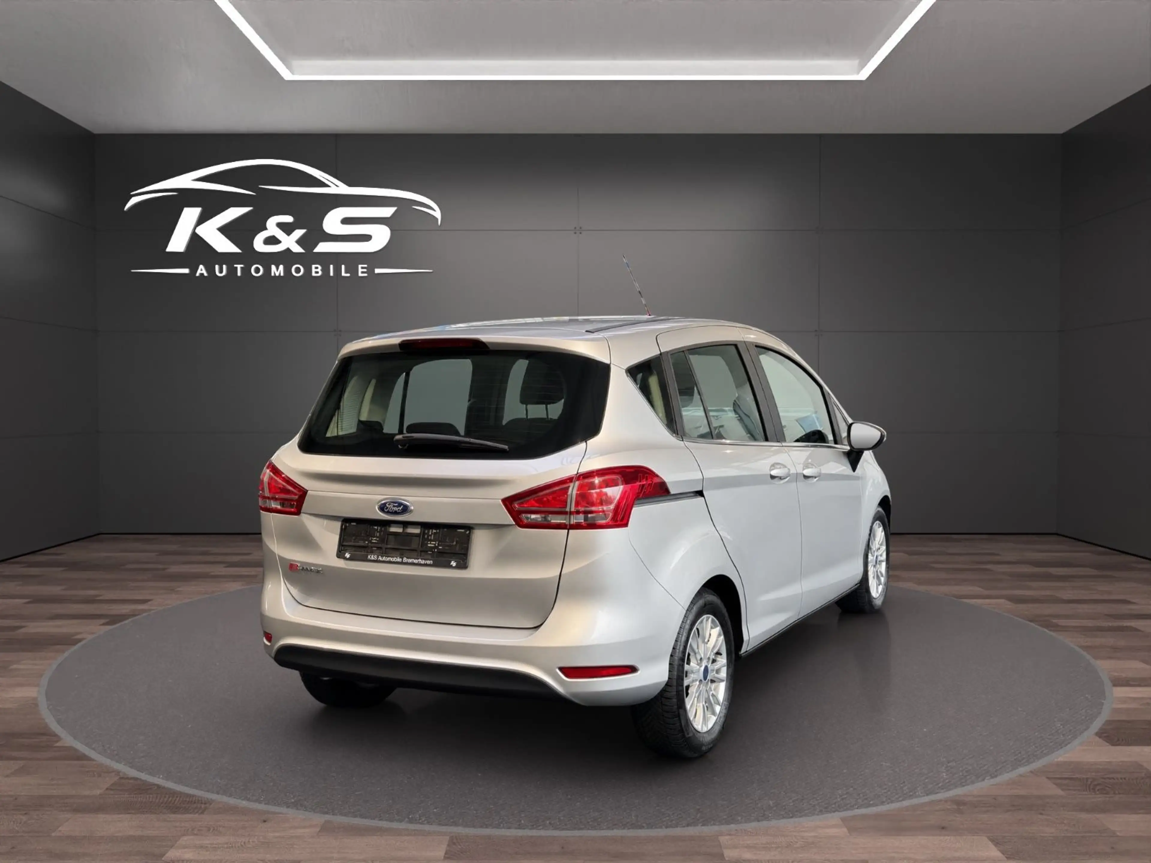 Ford B-Max B-MAX Titanium*AUTOMATIK*SHZ*TEMPO* — photo 9