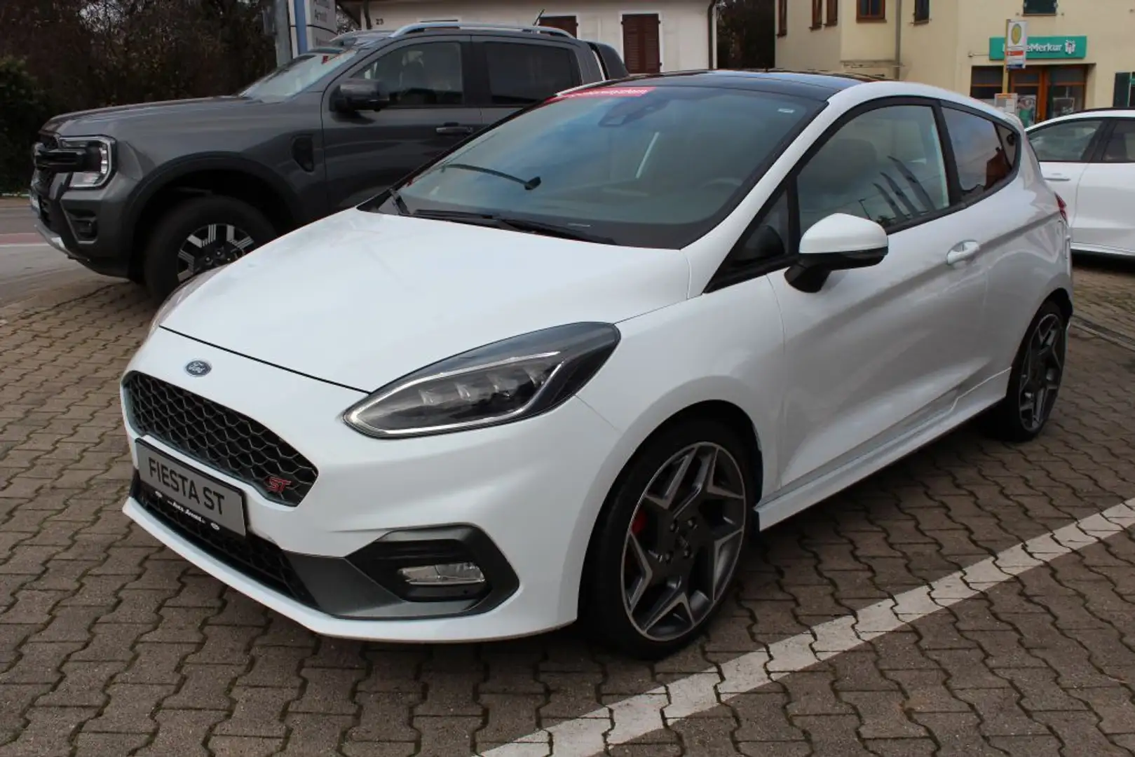 Ford Fiesta 1.5 EcoBoost S&S mit Styling-Paket ST Blanc - 2