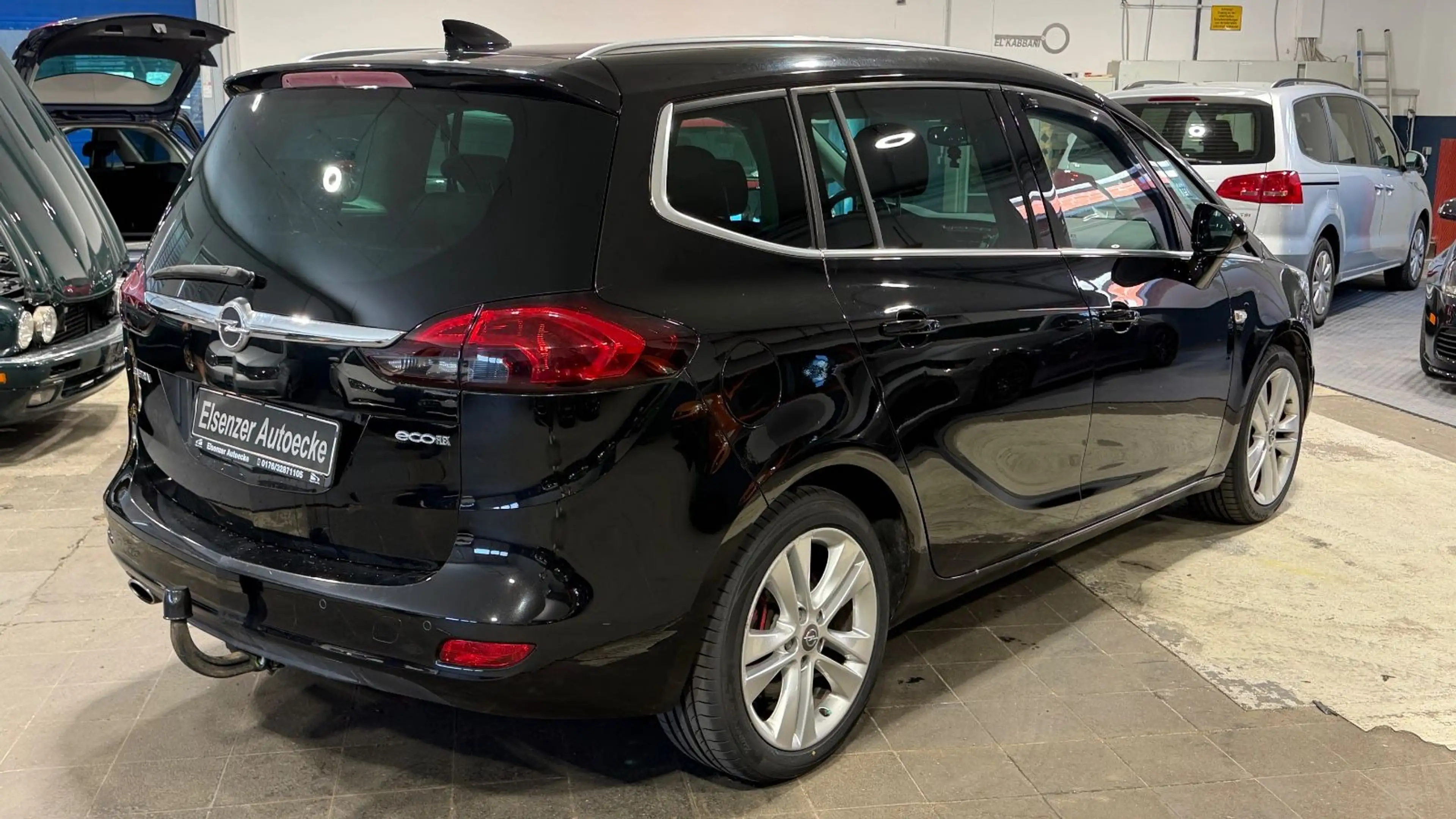 Opel Zafira Tourer 7Sitze R-Cam LHZ LED Edition — photo 6