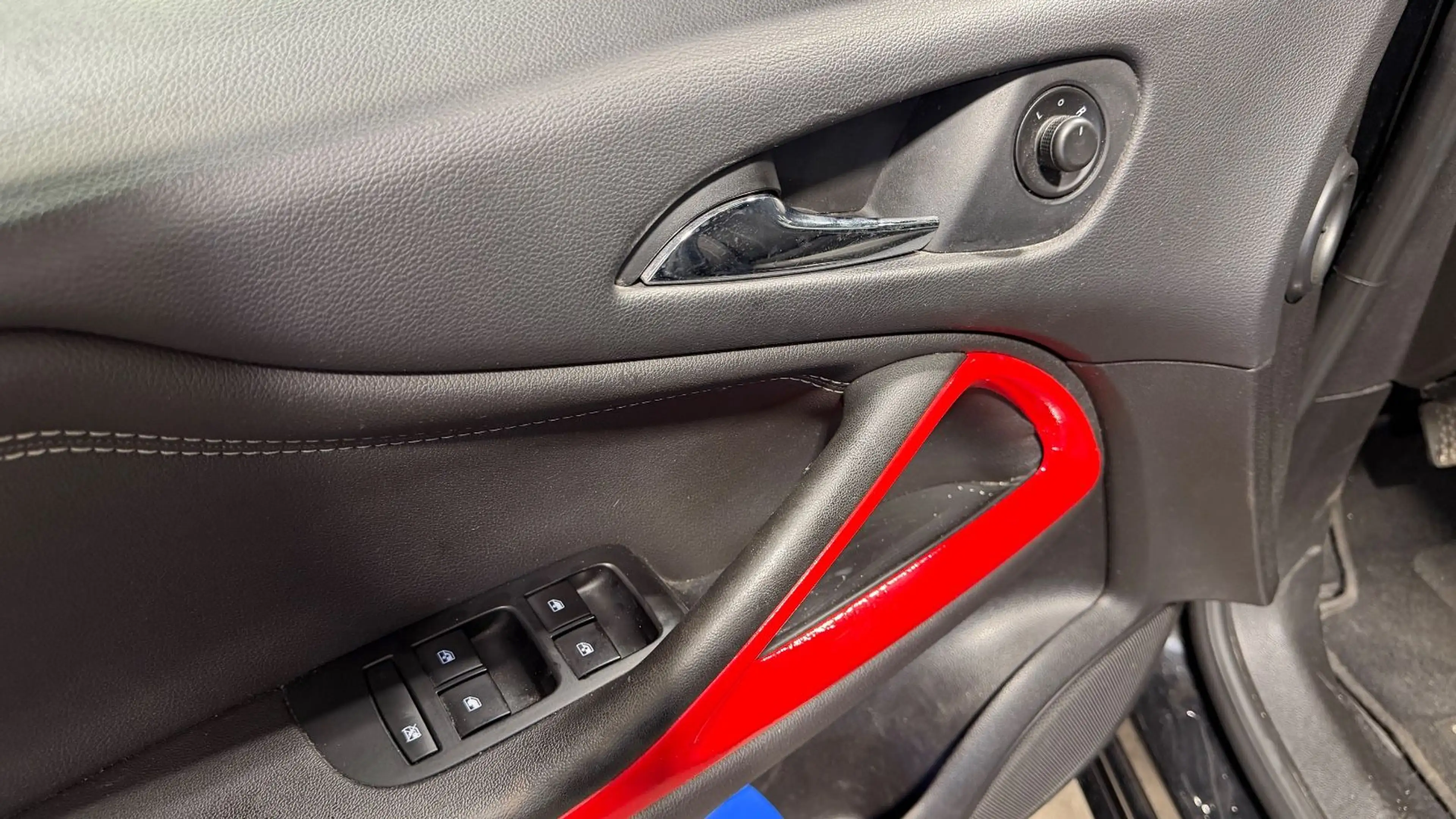 Opel Zafira Tourer 7Sitze R-Cam LHZ LED Edition — photo 13