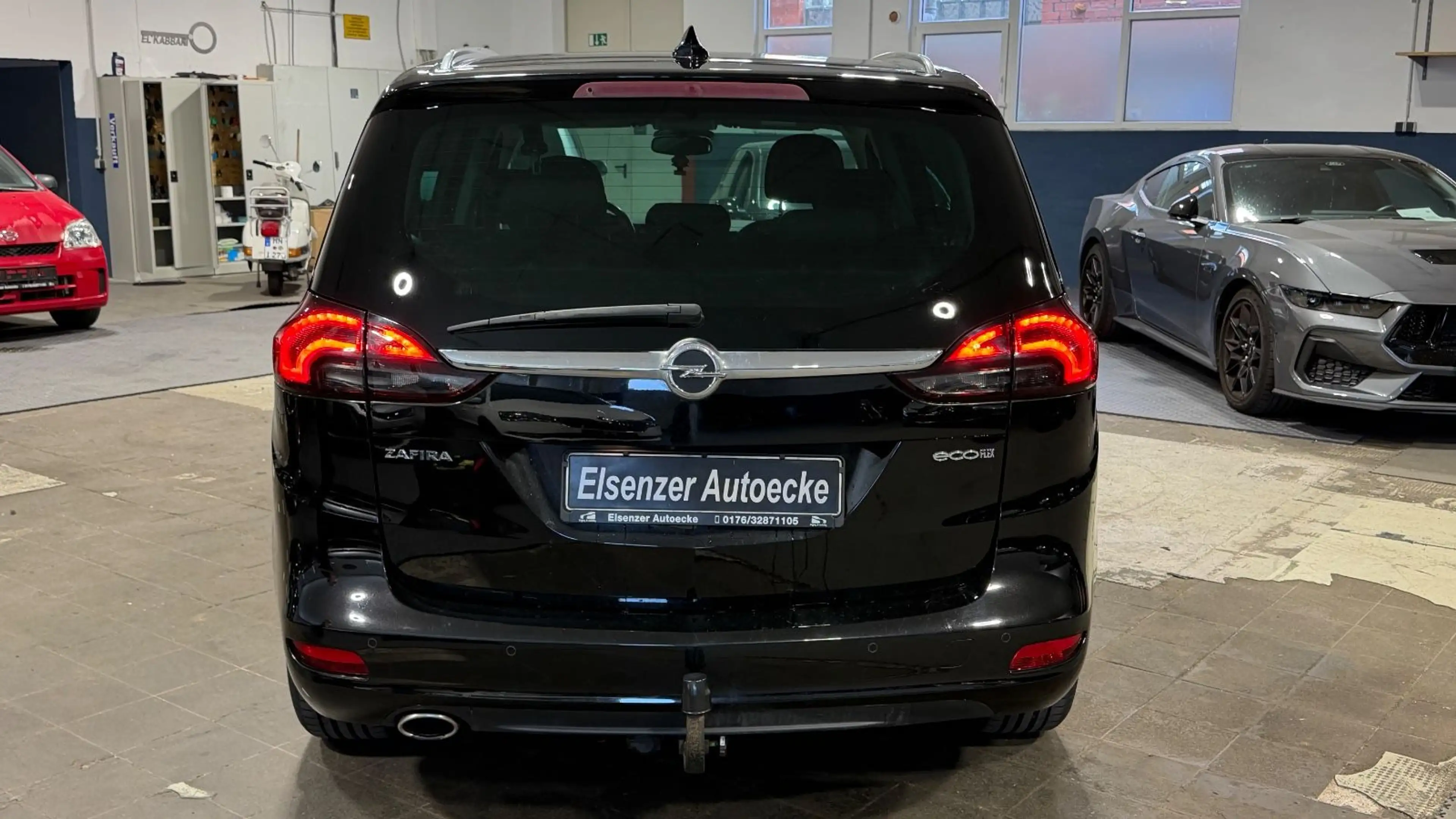 Opel Zafira Tourer 7Sitze R-Cam LHZ LED Edition — photo 5