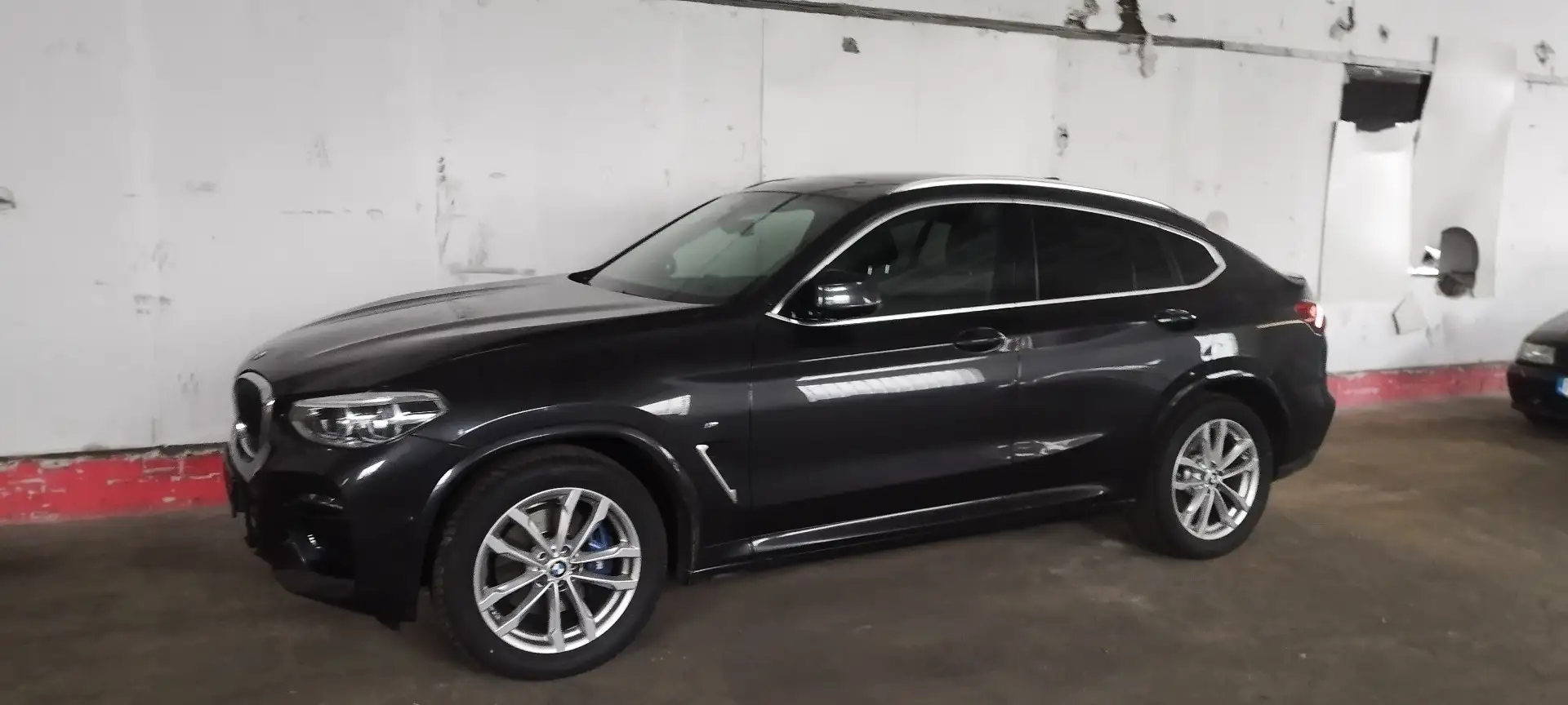 BMW X4 xDrive 30 i M Sport Grau - 1