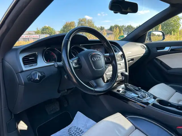 Audi A5 view 12