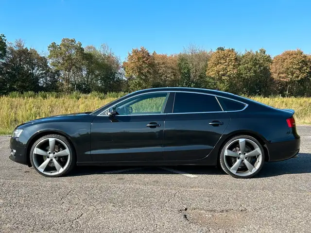 Audi A5 view 2
