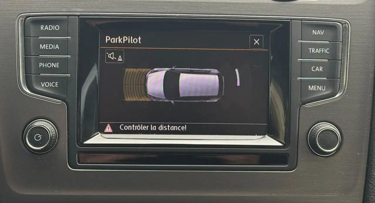 Volkswagen Golf Standard Model — photo 12