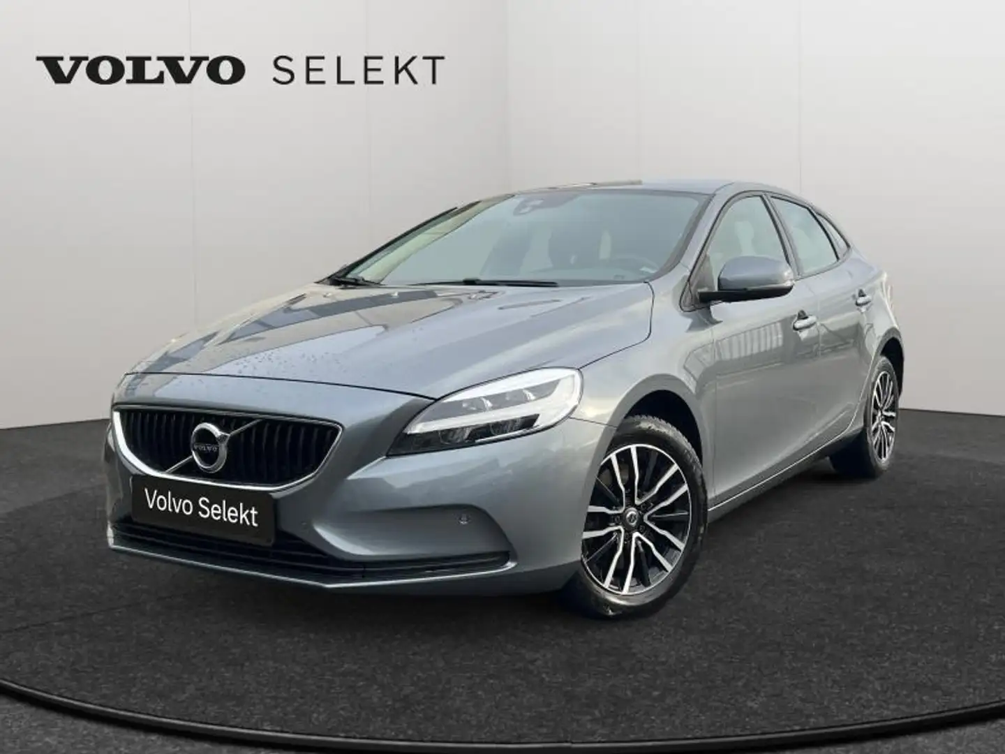 Volvo V40 Momentum Gris - 1