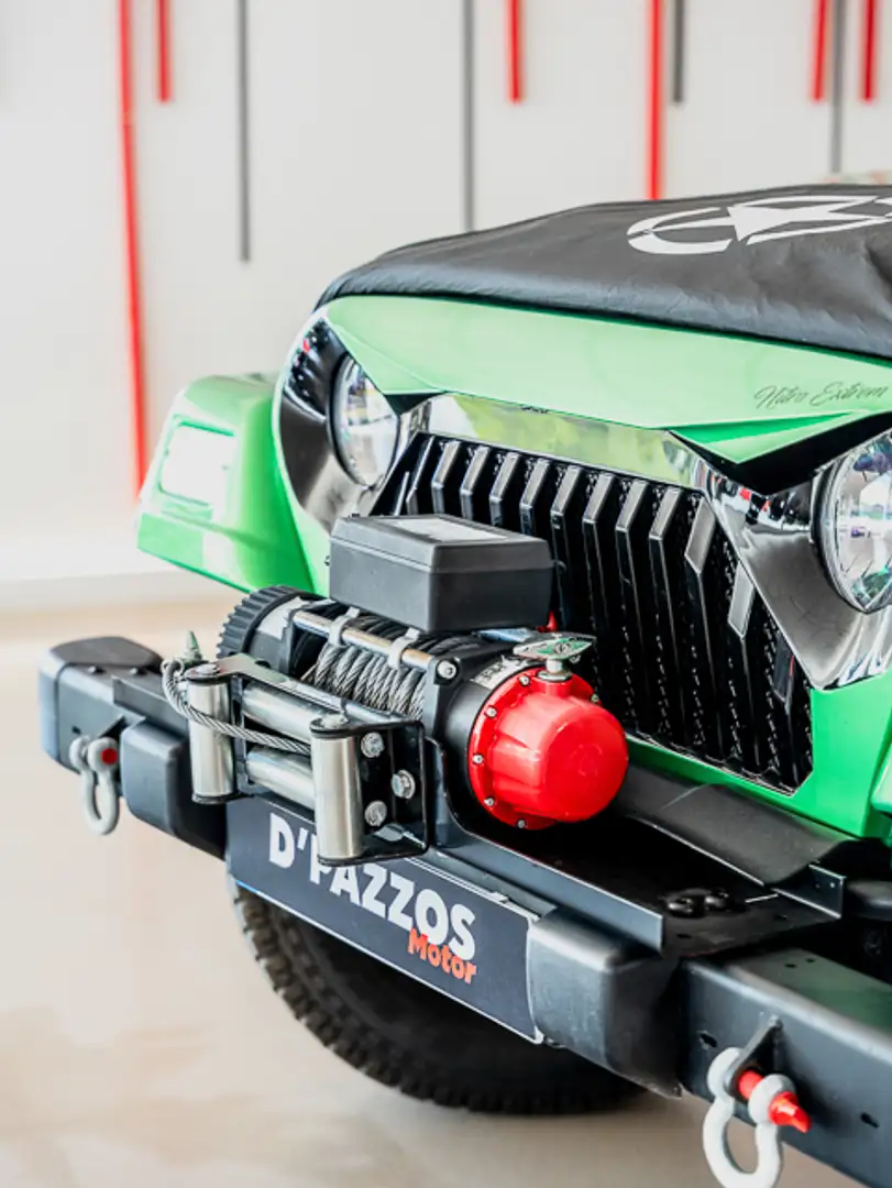 Jeep Wrangler 2.5 Sport Techo Duro Verde - 2
