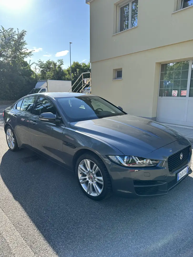 Jaguar XE 2.0d i4 Portfolio awd 180cv auto my19 - 2