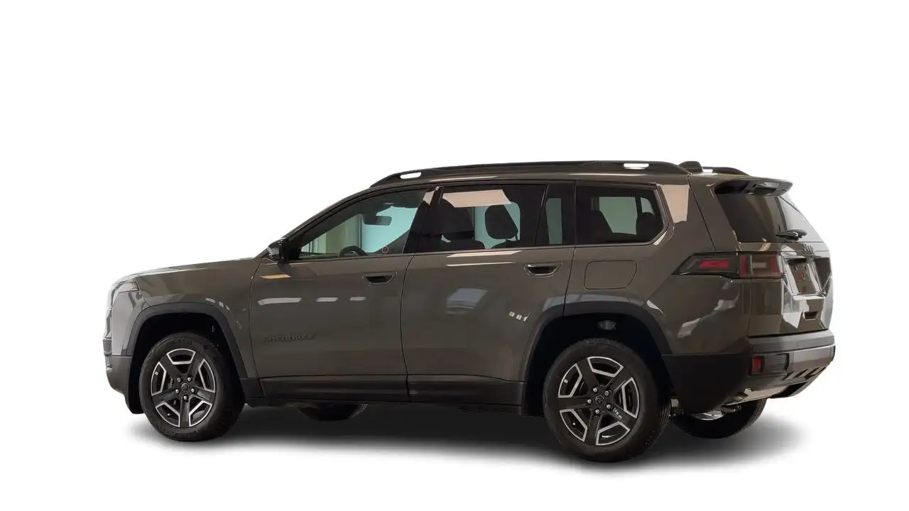 Jeep Cherokee снимка Jeep Cherokee