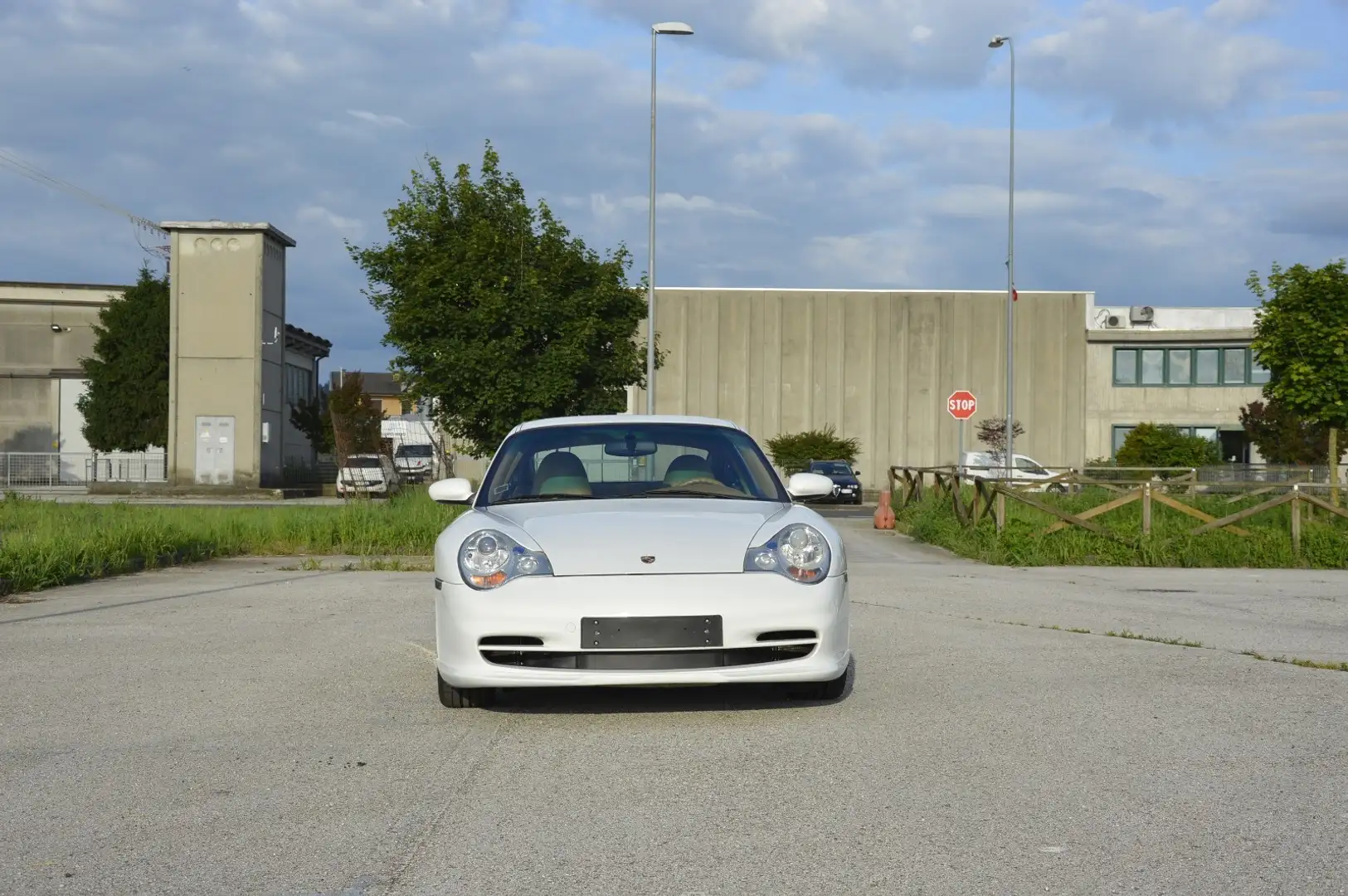 Porsche 911 Coupe 3.6 Carrera 320cv - 2
