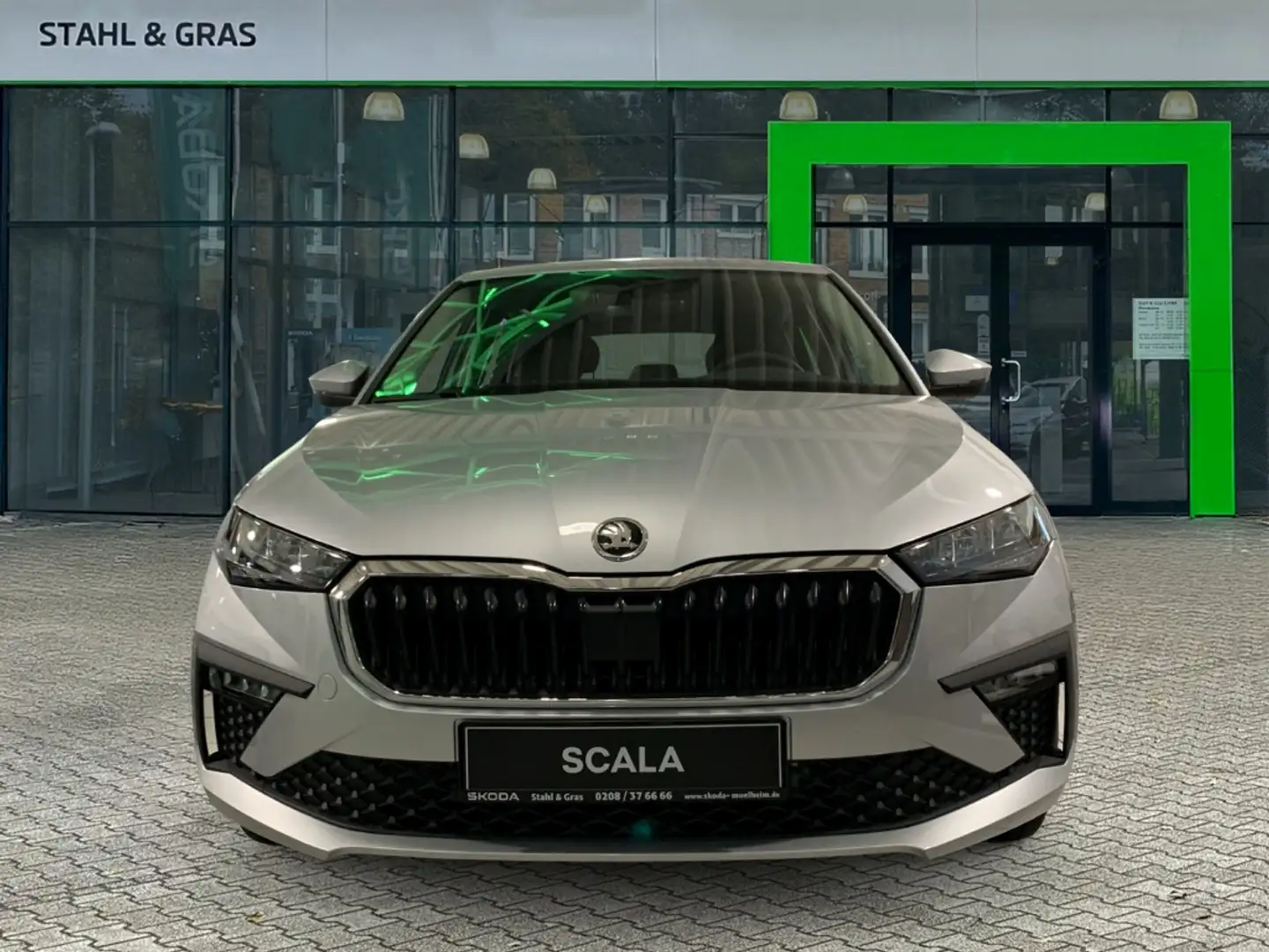 Skoda Scala Essence 1,0 TSI 7-Gang automat. digitales Cockpit Argent - 2