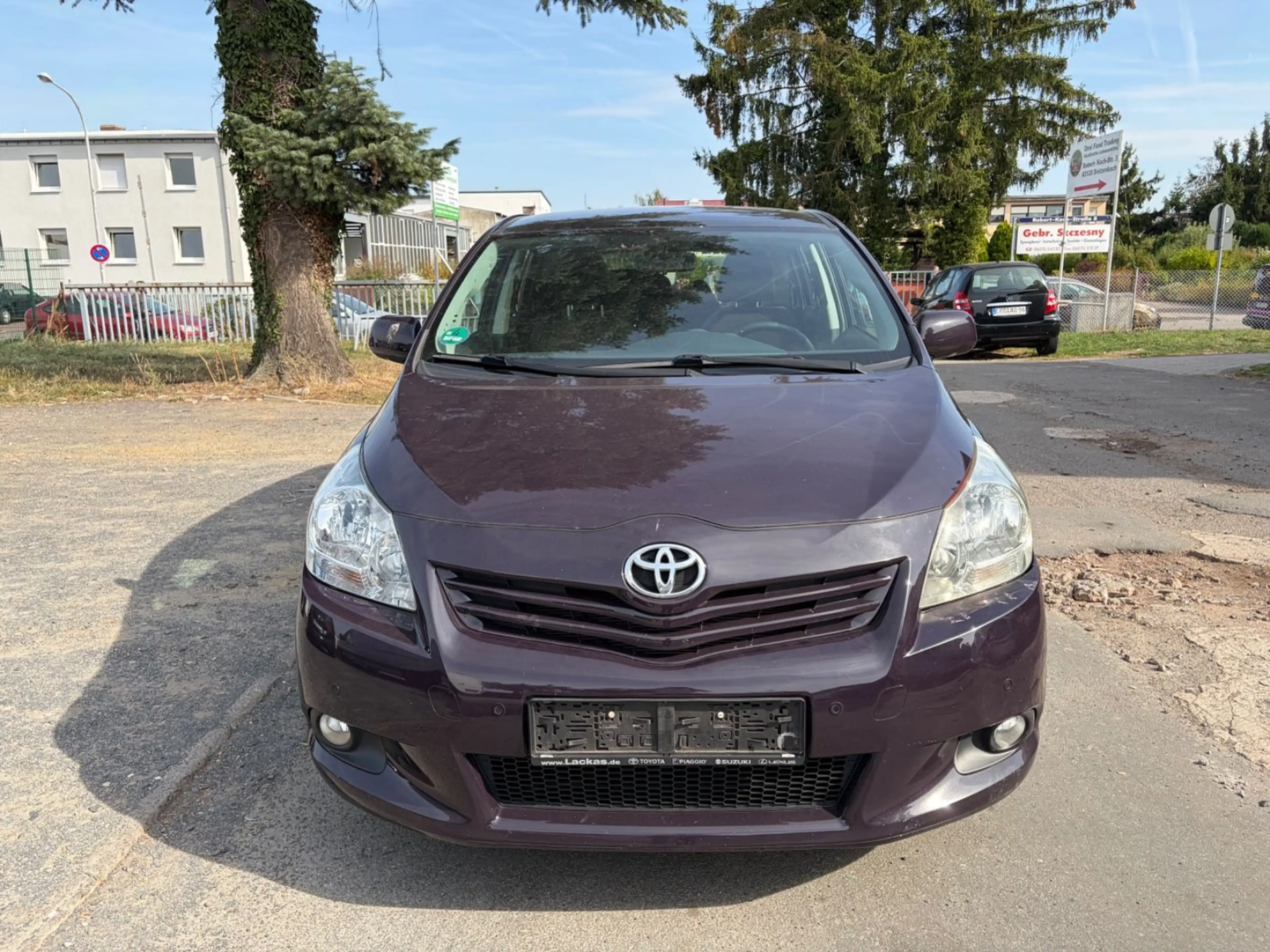 Toyota Verso 1.6l Valvematic Edition PANORAMA / PARK — photo 5