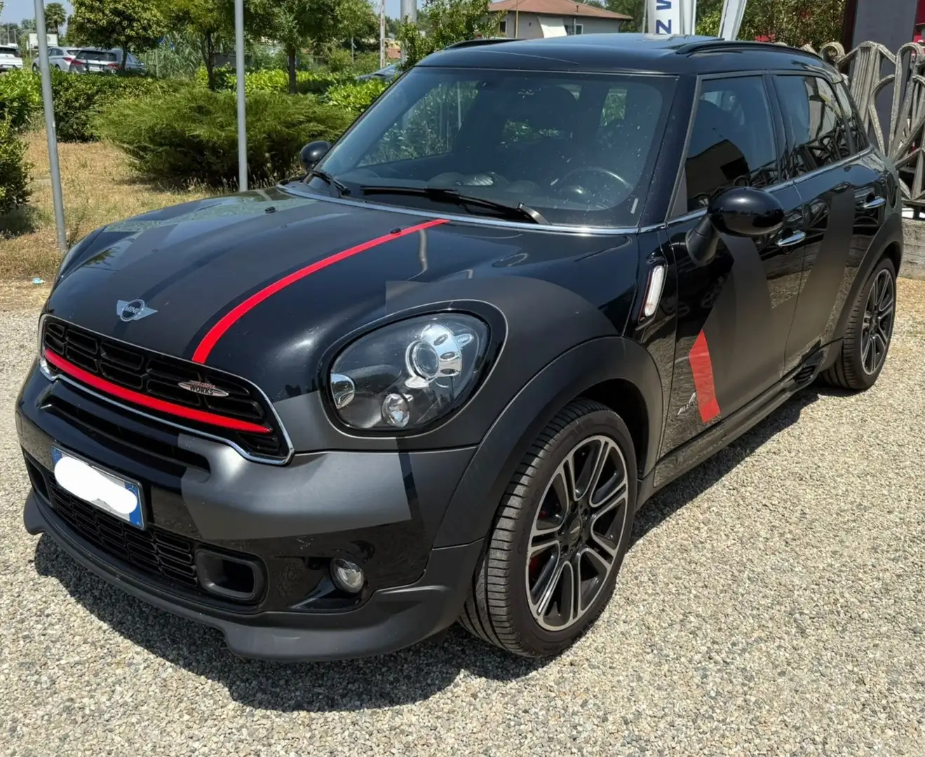 MINI JCW Countryman All4 Schwarz - 1
