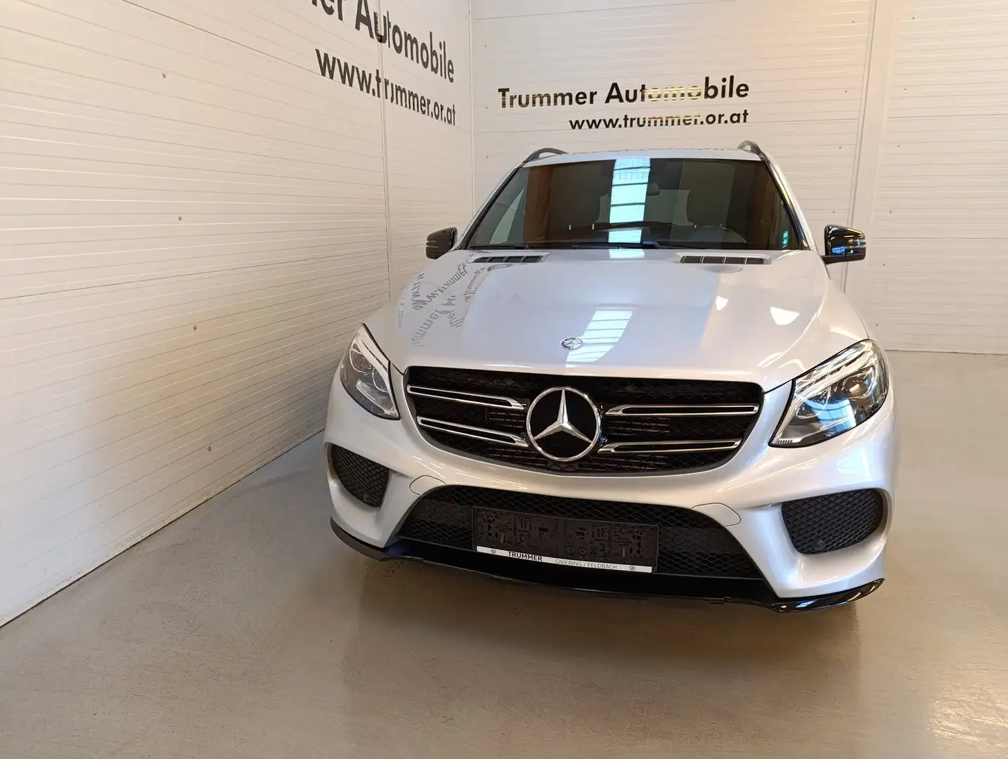 Mercedes-Benz GLE 350 Mercedes GLE 350 d 4Matic Aut. Gris - 2