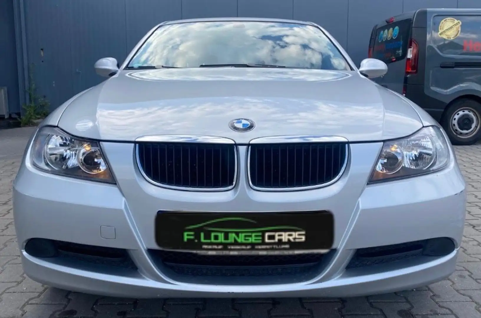 BMW 318 i 1.Hand Bremsen + Tüv Neu Argent - 2