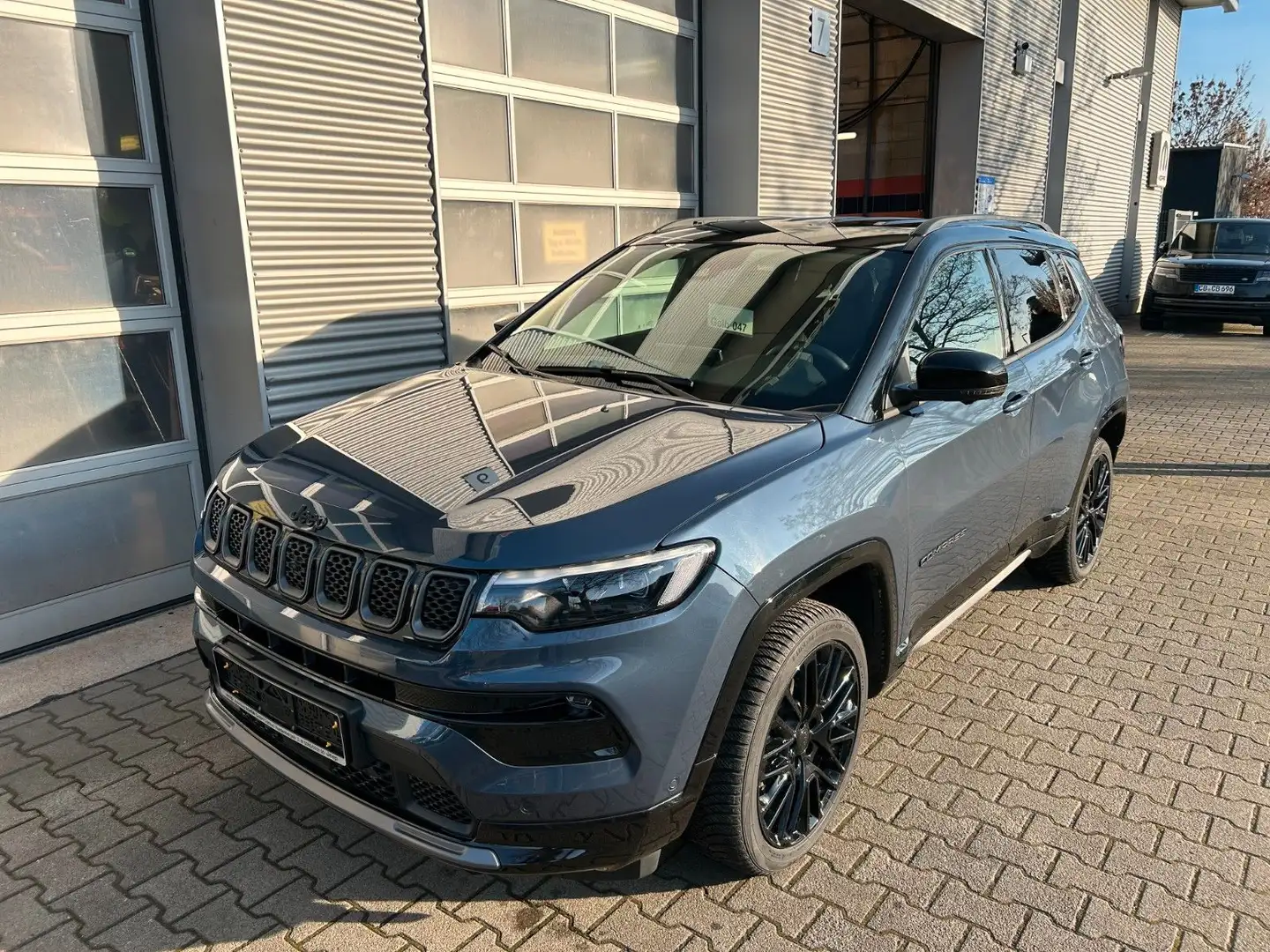 Jeep Compass S 1.5 e-Hybrid FWD Blau - 2