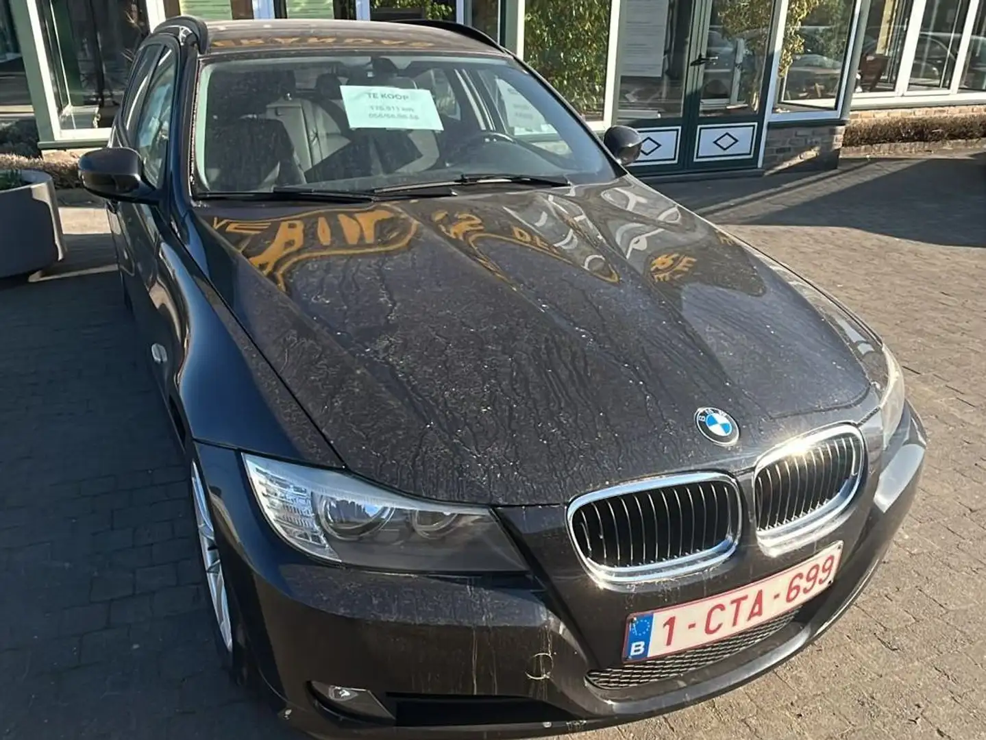 BMW 318 318d DPF Touring Zwart - 2