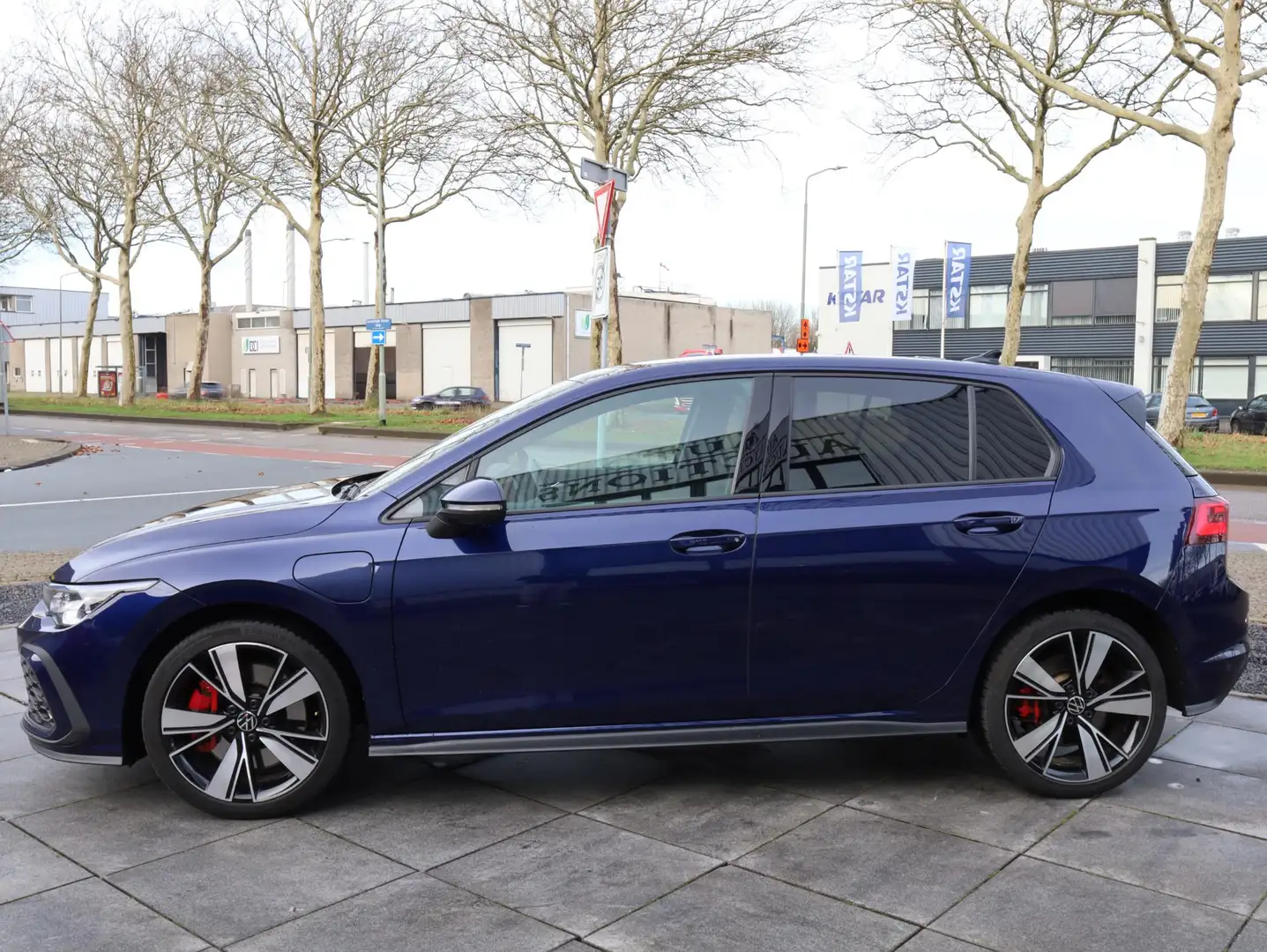 Volkswagen Golf GTE 1.4 eHybrid 245PK | Head-up | Camera | IQ Light Ma Bleu - 2