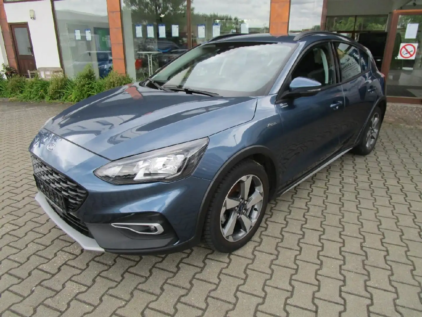 Ford Focus Beh.Windschutzsch., SH, Klima-Autom. Blau - 1