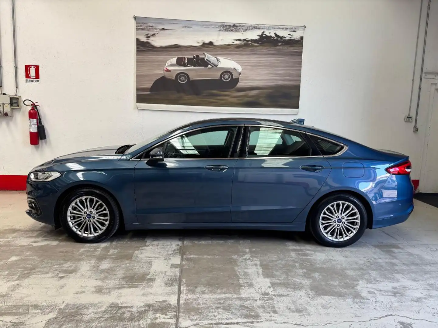 Ford Mondeo Full Hybrid 2.0 187 CV eCVT 4 porte Titanium Busin Blu/Azzurro - 1