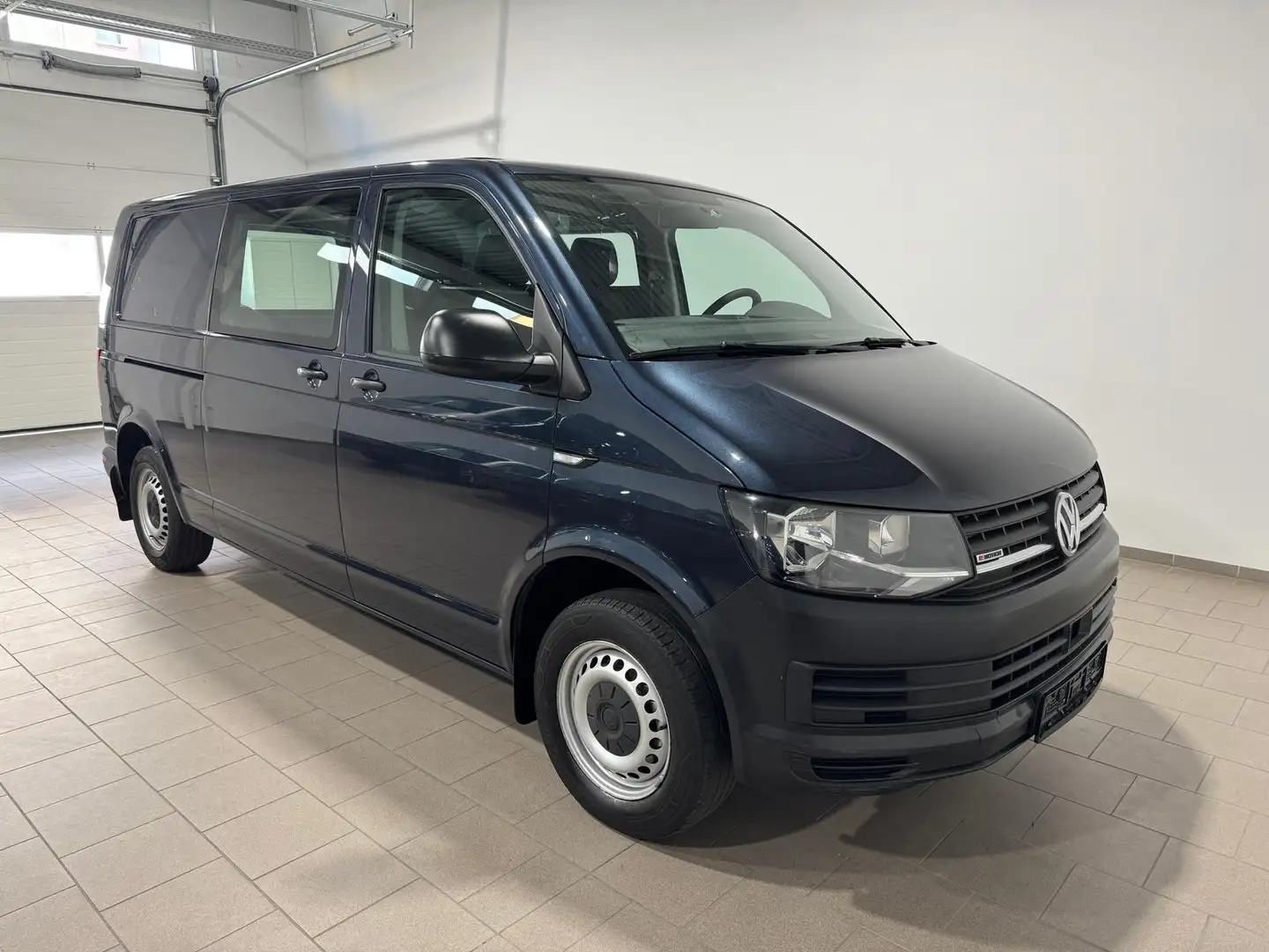 Volkswagen T6 Transporter T6 Kasten,4Motion,LR,Klima,AHK,2 Schiebet. Schwarz - 1