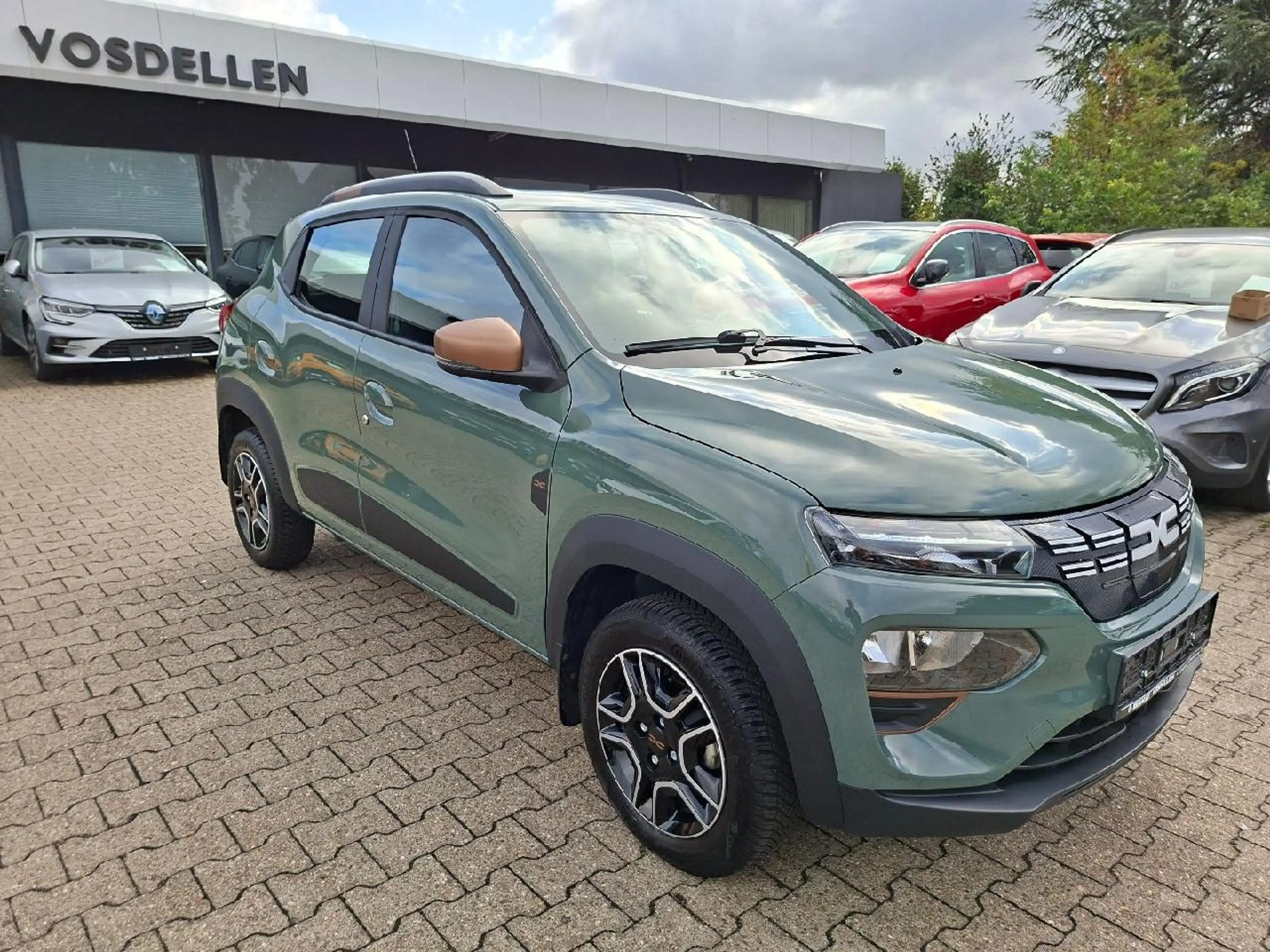 Dacia Spring Extreme 65*CCS*Navi*Klima*Kamera*Leder* — photo 2