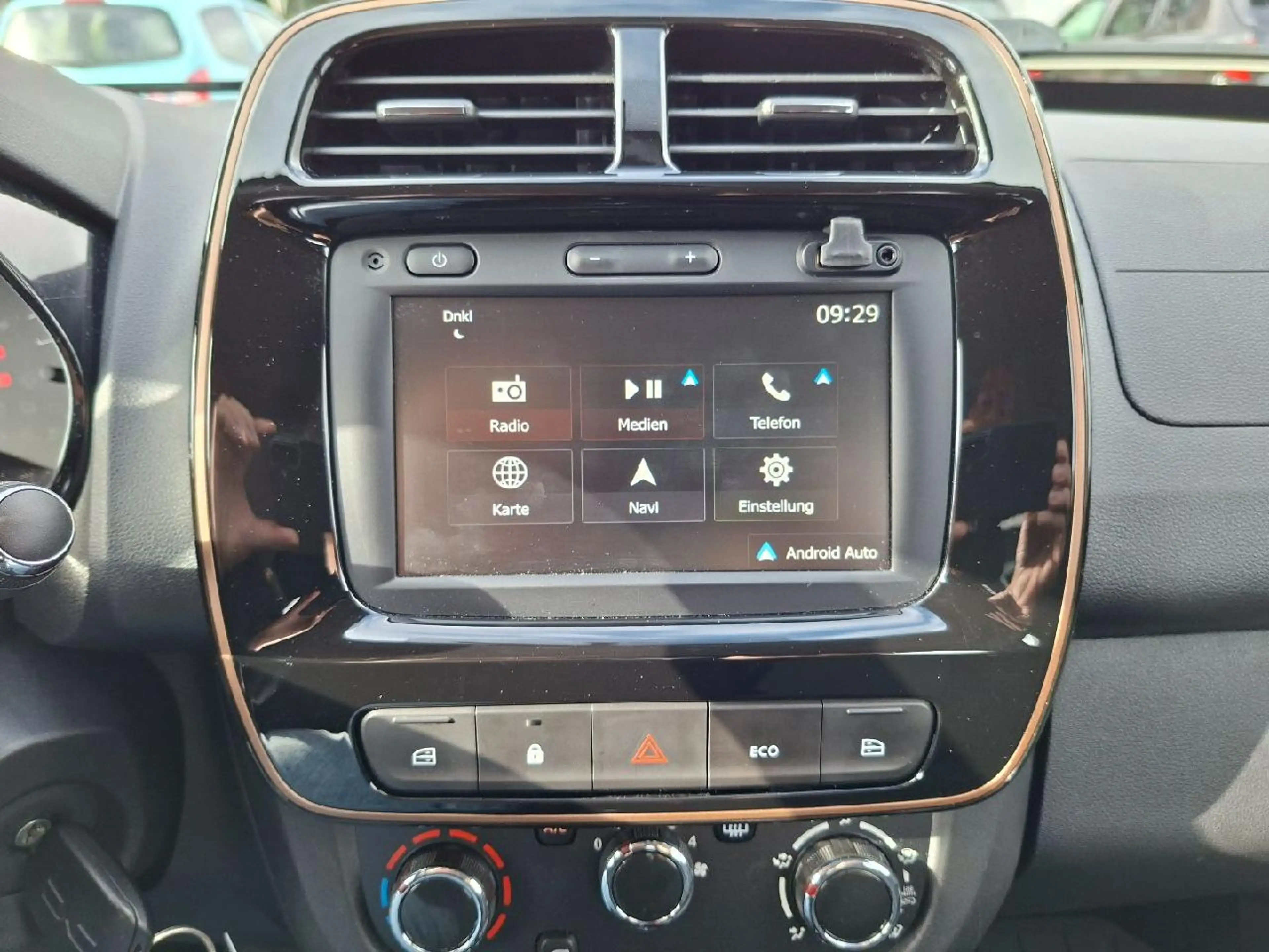 Dacia Spring Extreme 65*CCS*Navi*Klima*Kamera*Leder* — photo 12
