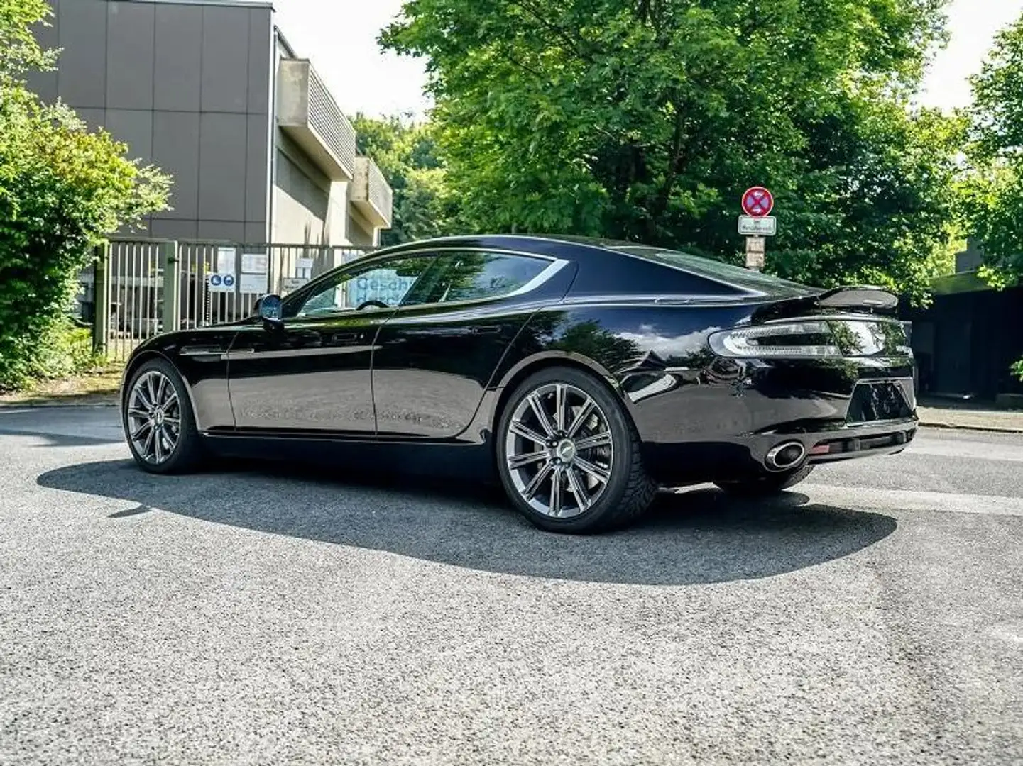 Aston Martin Rapide S Чорний - 2