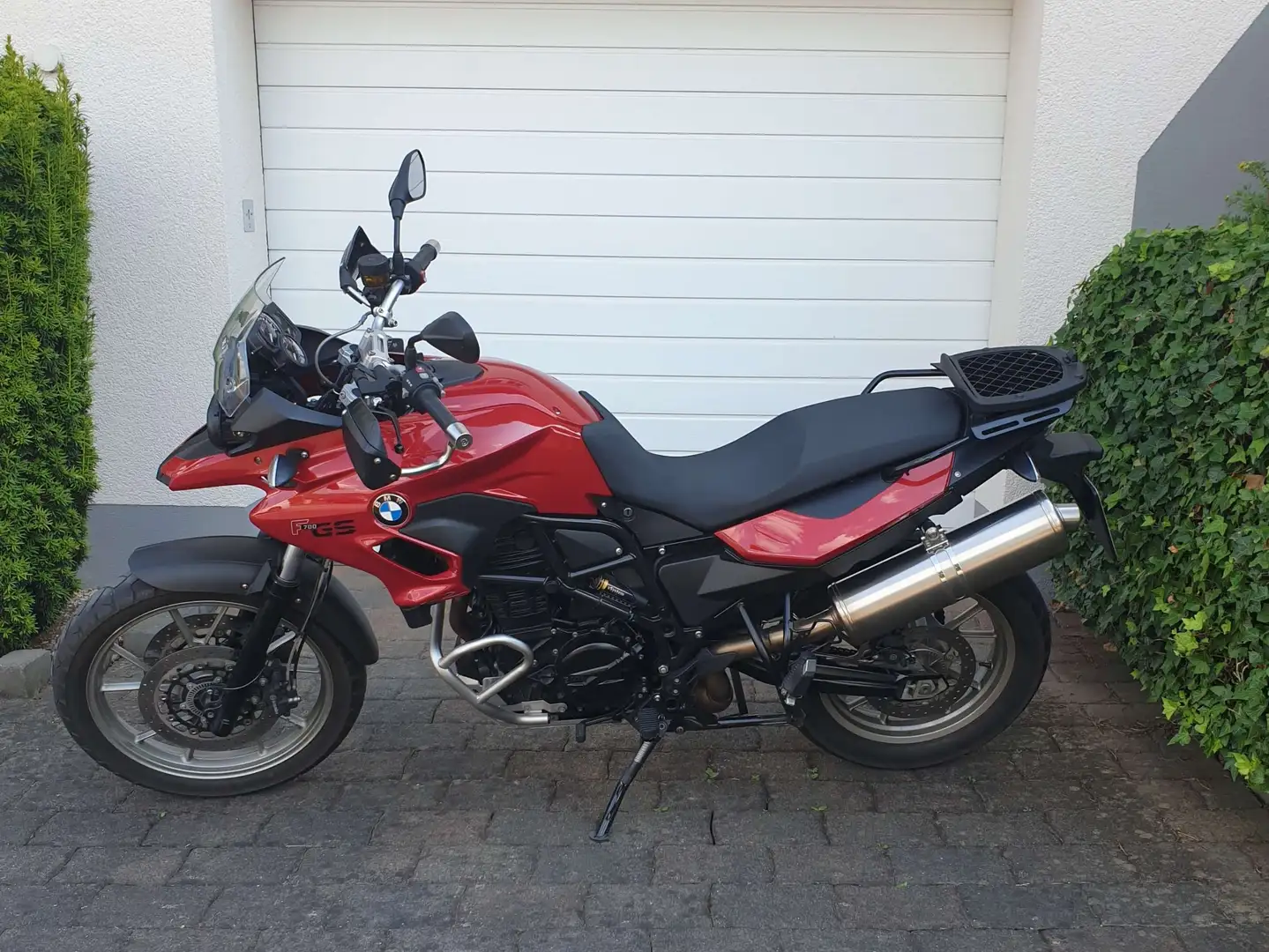 BMW F 700 GS Top Zustand,HU/AU und Inspektion neu, nur 16.394km Czerwony - 2