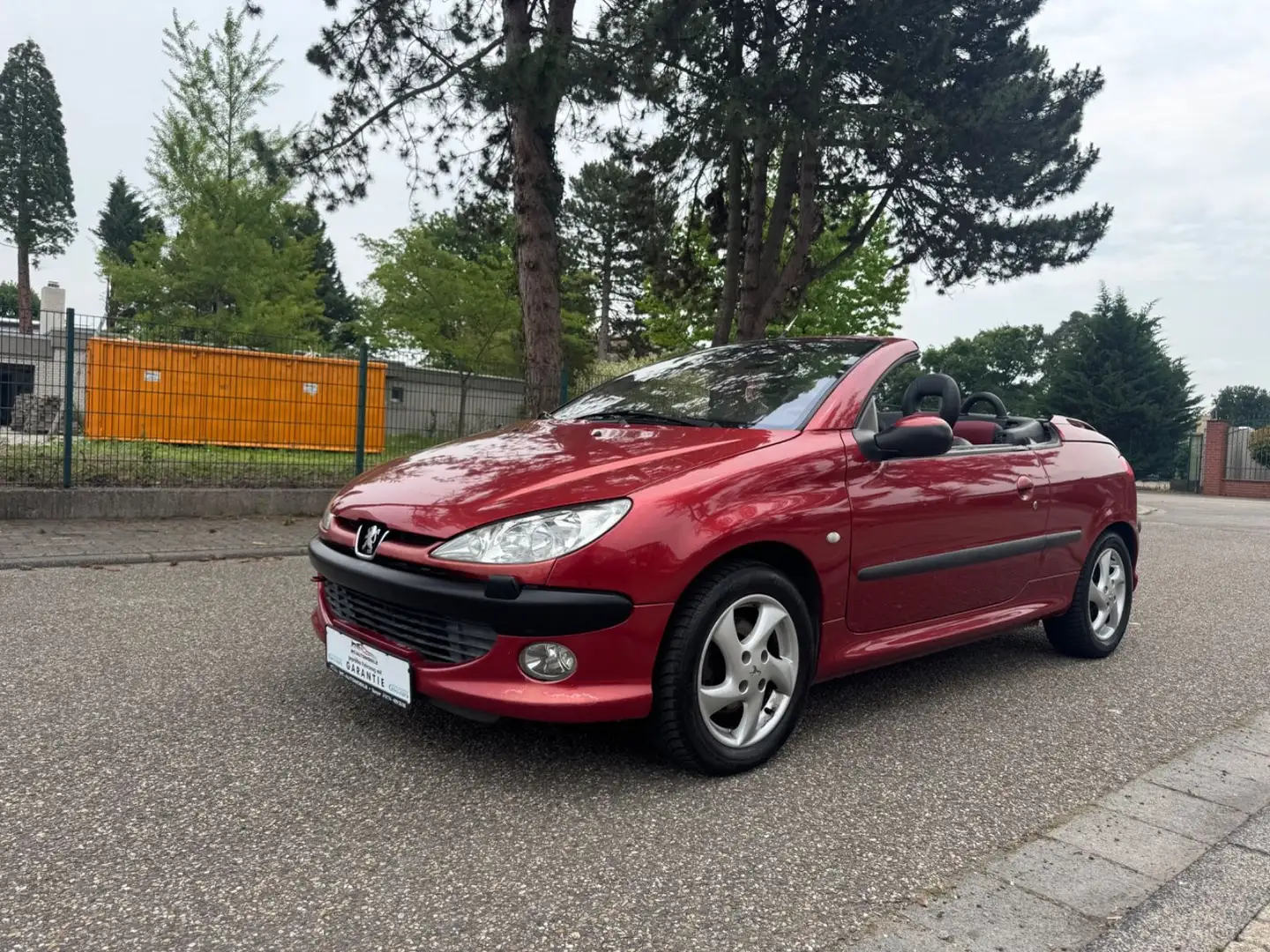 Peugeot 206 Cabriolet CC Platinum TÜV NEU Garantie Rojo - 1