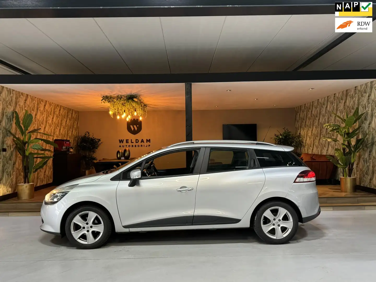 Renault Clio Estate 0.9 TCe Dynamique Trekhaak Navi Cruise Airc Grijs - 1