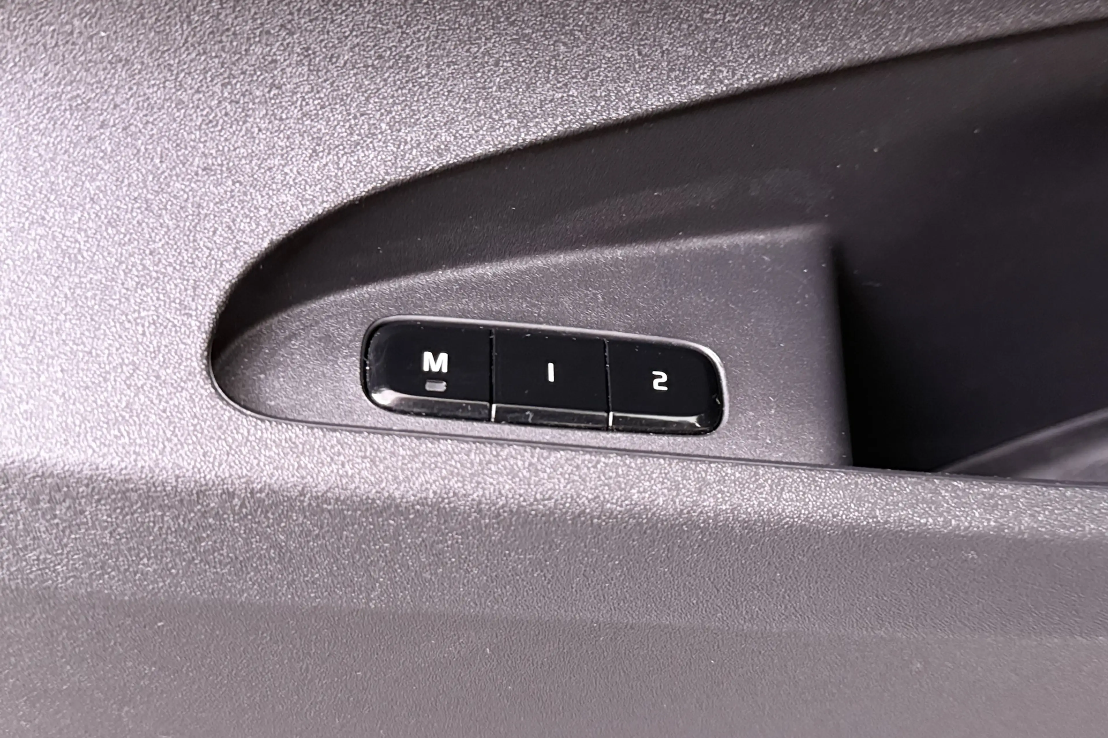 Polestar 2 Long Range 78 kWh (94%SOH) Memory Camera 19'LMV LE — photo 19