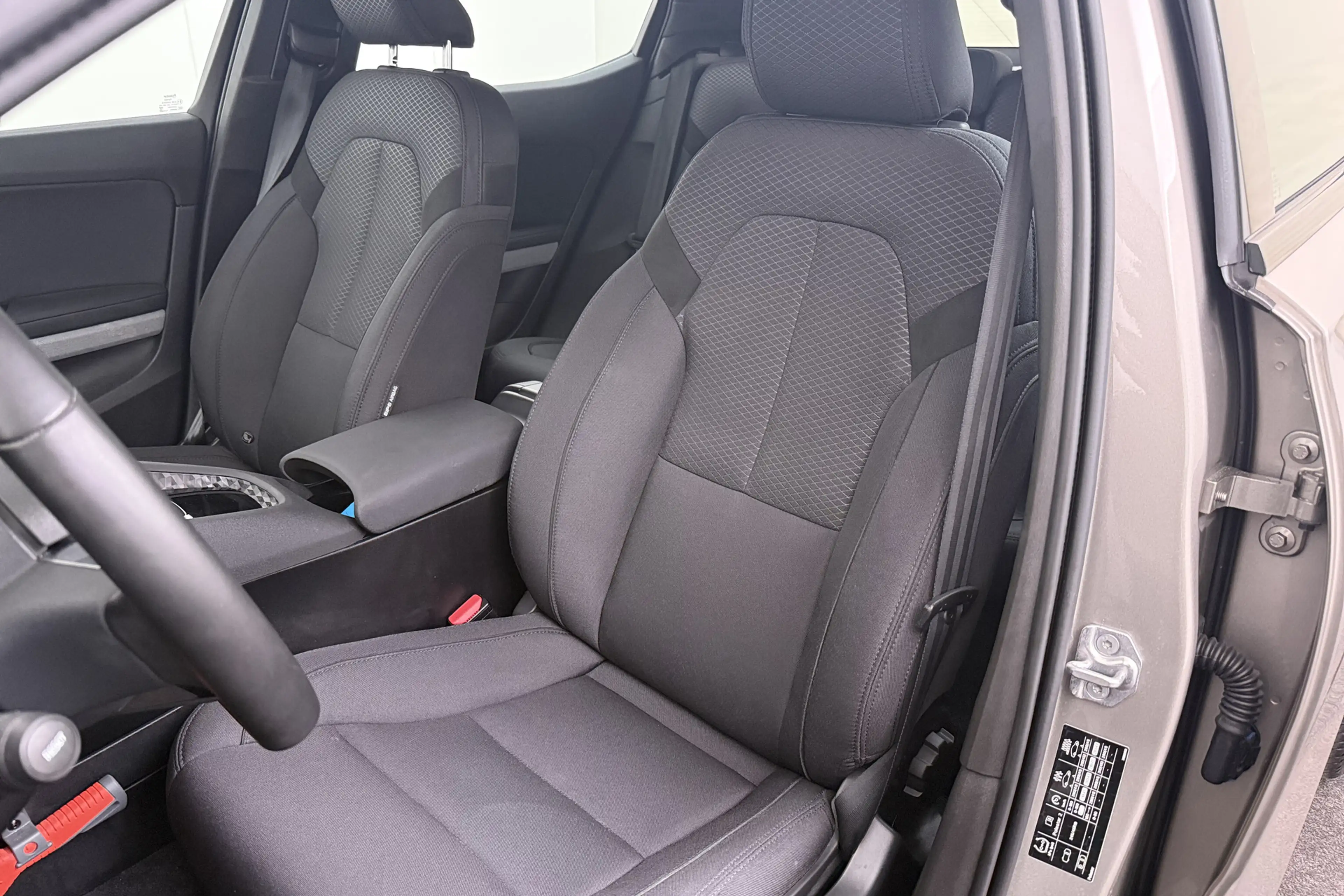 Polestar 2 Long Range 78 kWh (94%SOH) Memory Camera 19'LMV LE — photo 10