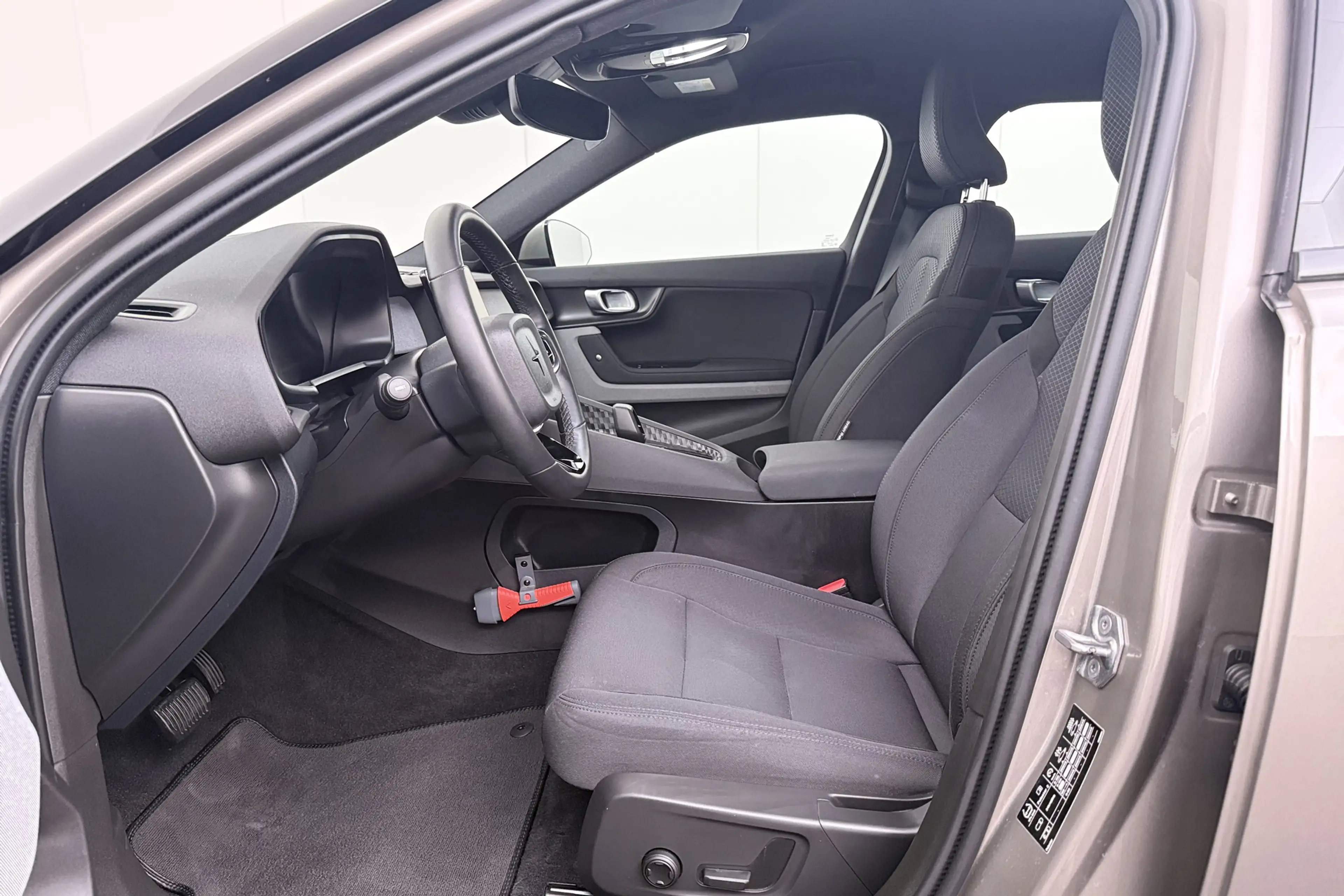 Polestar 2 Long Range 78 kWh (94%SOH) Memory Camera 19'LMV LE — photo 11