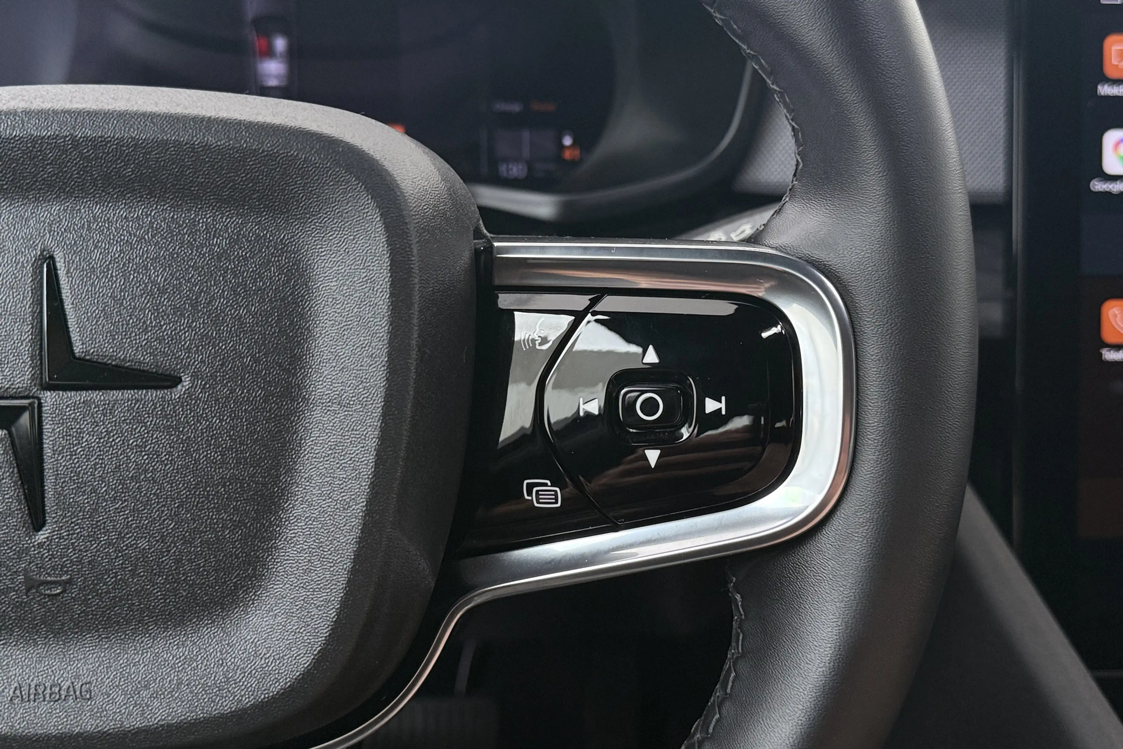 Polestar 2 Long Range 78 kWh (94%SOH) Memory Camera 19'LMV LE — photo 24
