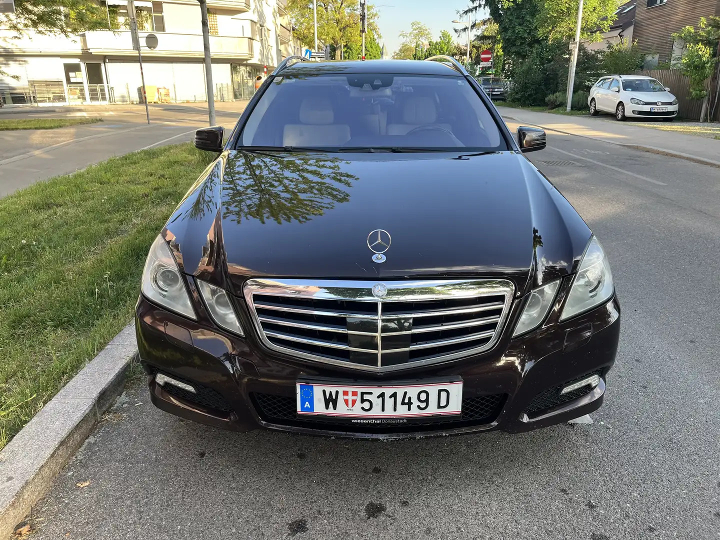 Mercedes-Benz E 350 T Avantgarde CDI Aut. Braun - 2