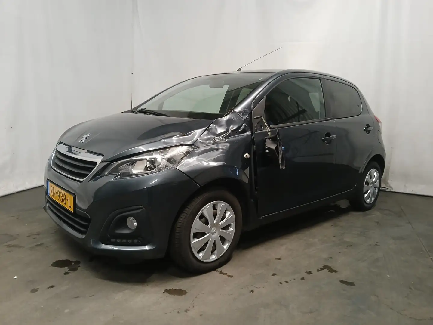 Peugeot 108 1.0 e-VTi Active Grijs - 2