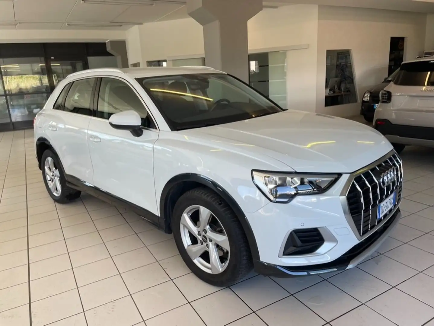 Audi Q3 Q3 35 2.0 tdi  s-tronic Bianco - 1