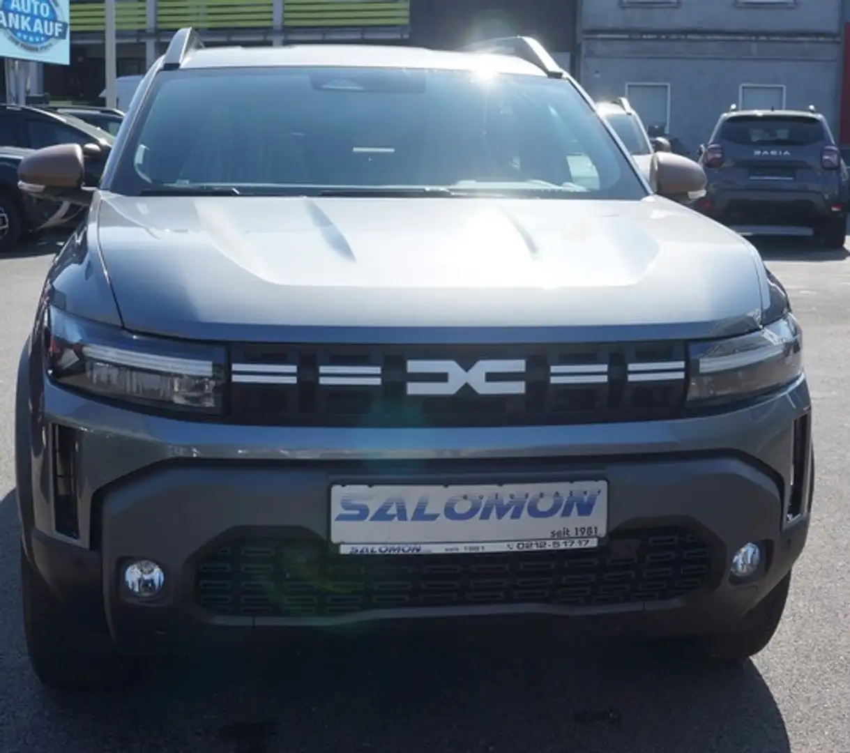 Dacia Duster III TCe130 Extreme+Winterpaket+4xCam Winterpaket Gris - 2