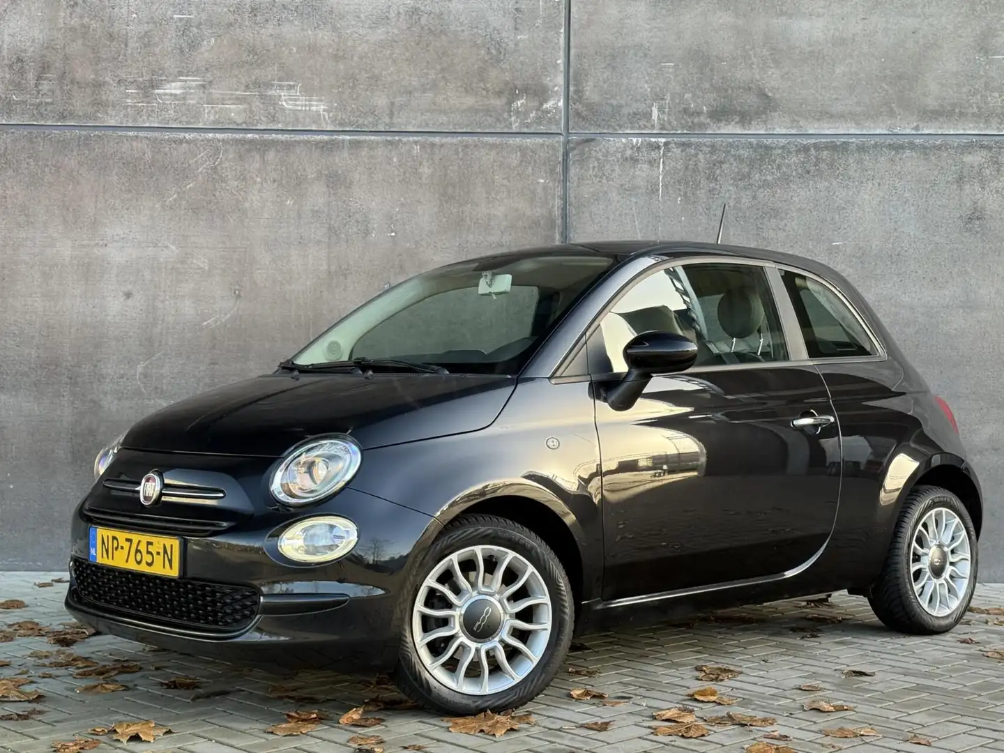 Fiat 500 1.0 TwinAir PopStar Org. NL | Airco | All-season | Schwarz - 1