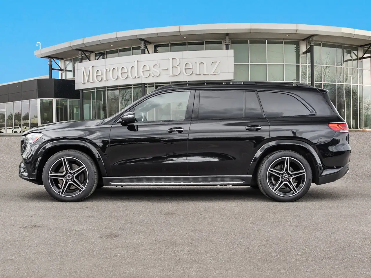 Mercedes-Benz GLS снимка Mercedes-Benz GLS
