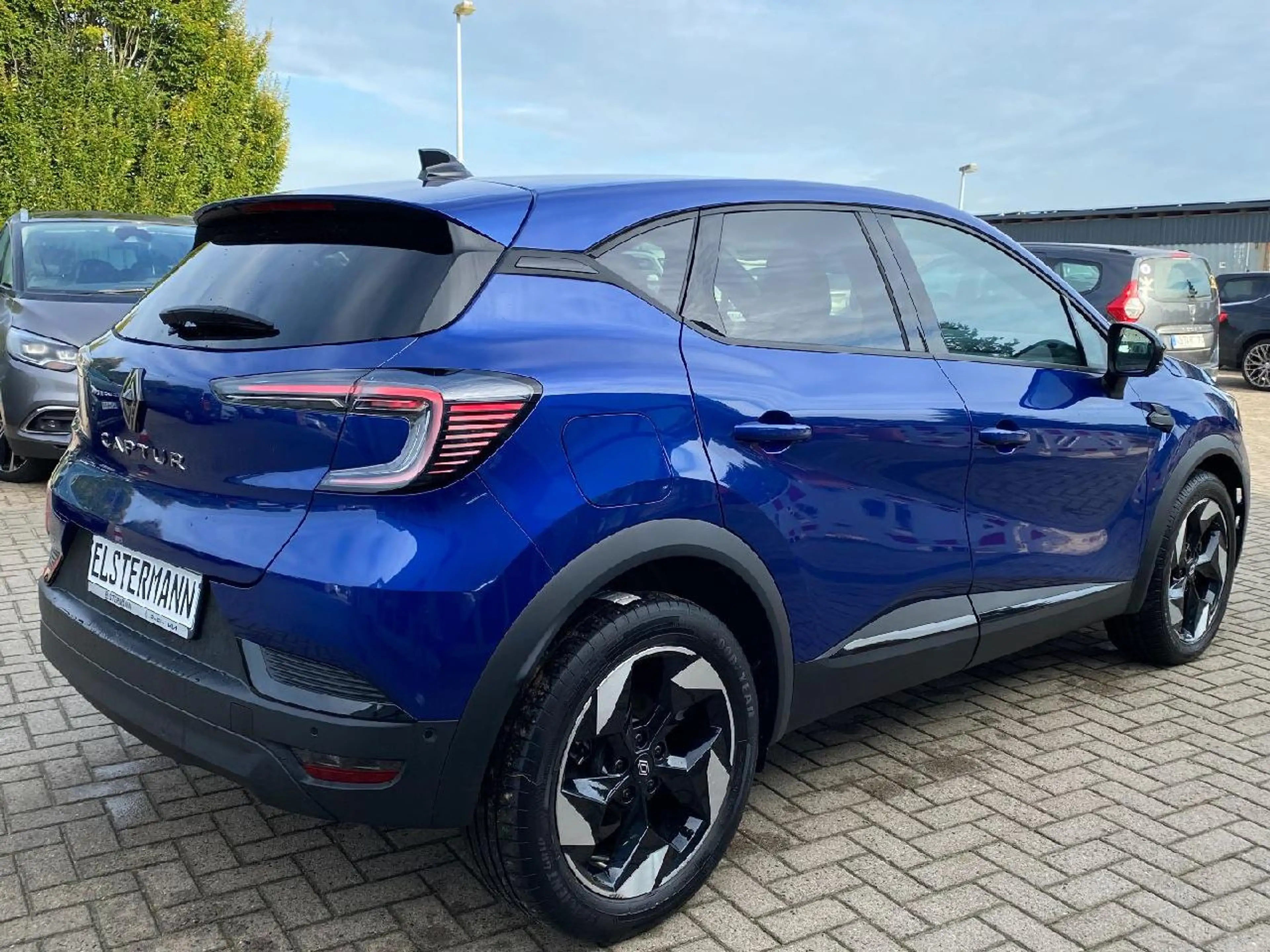 Renault Captur Techno MHEV 160 SHZ*LHZ*Navi*CarPlay*AndroidAuto — photo 5