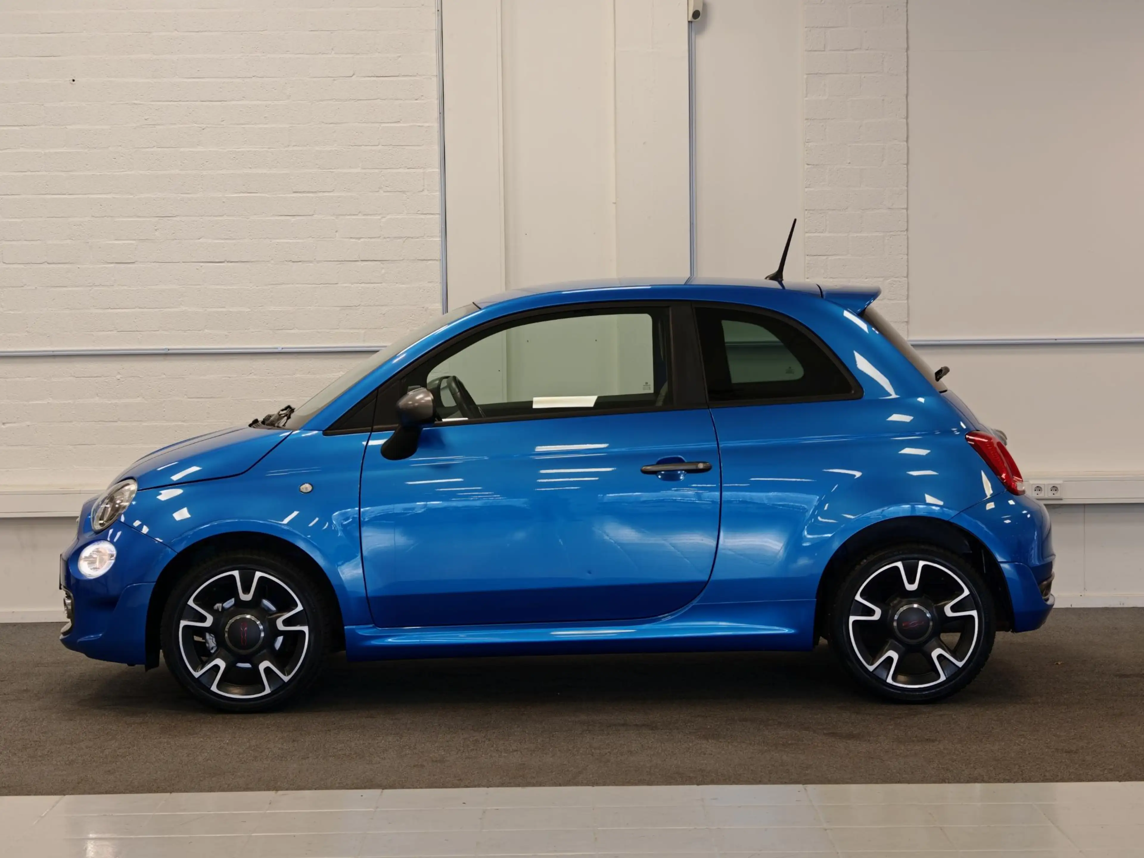 Fiat 500 1.2i Sport Cruise CarPlay Allseason Blu Italia Cli — photo 3