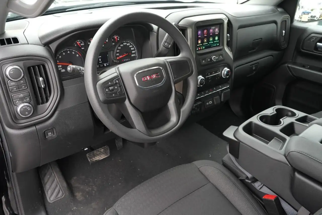 GMC Sierra 1500 снимка GMC Sierra 1500