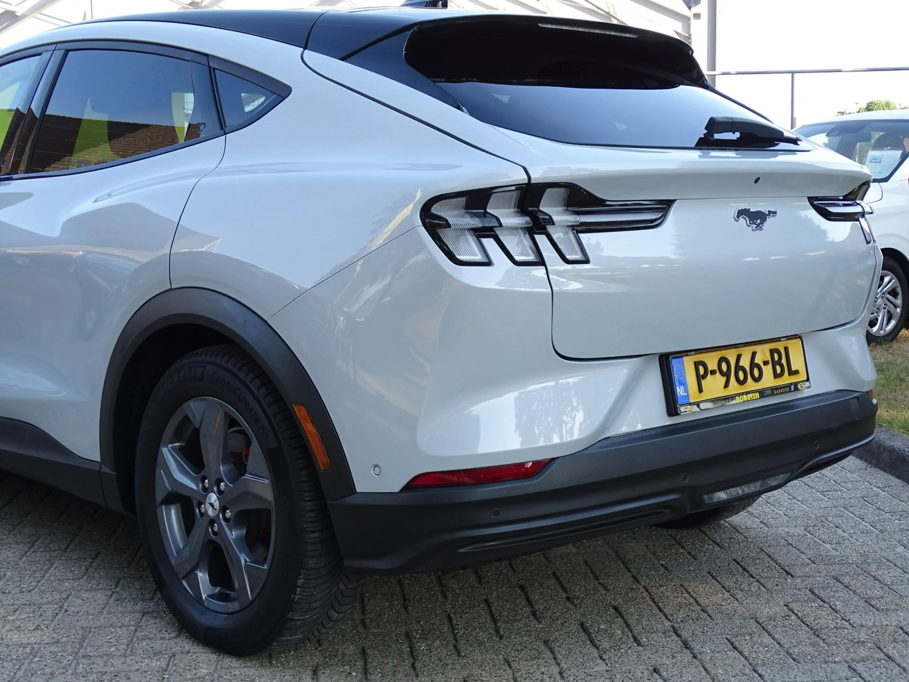 Ford Mustang Mach-E RWD 75 kWh|Pano|Leder|Adaptive|360 Cam|B&O — photo 6