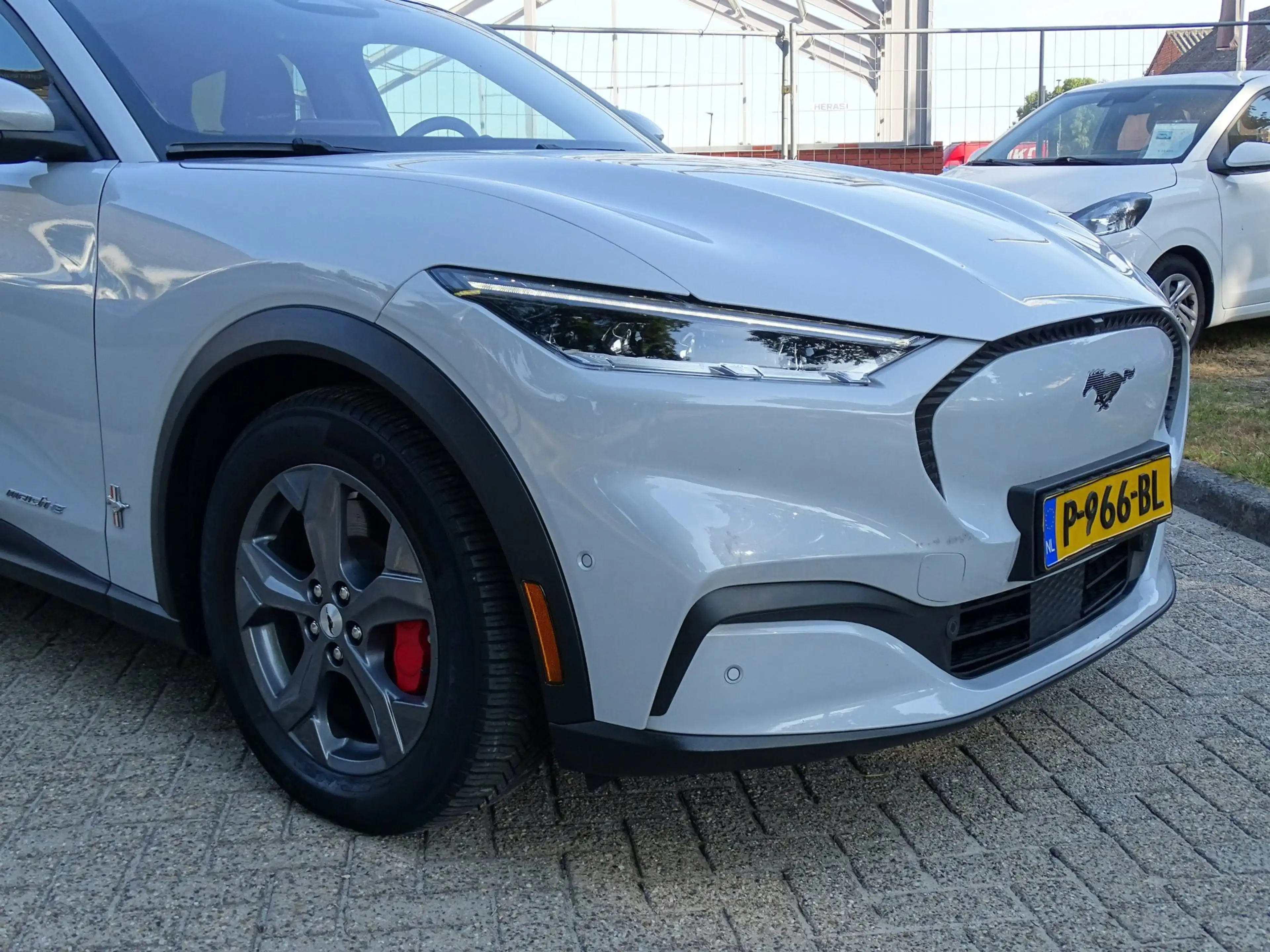 Ford Mustang Mach-E RWD 75 kWh|Pano|Leder|Adaptive|360 Cam|B&O — photo 5