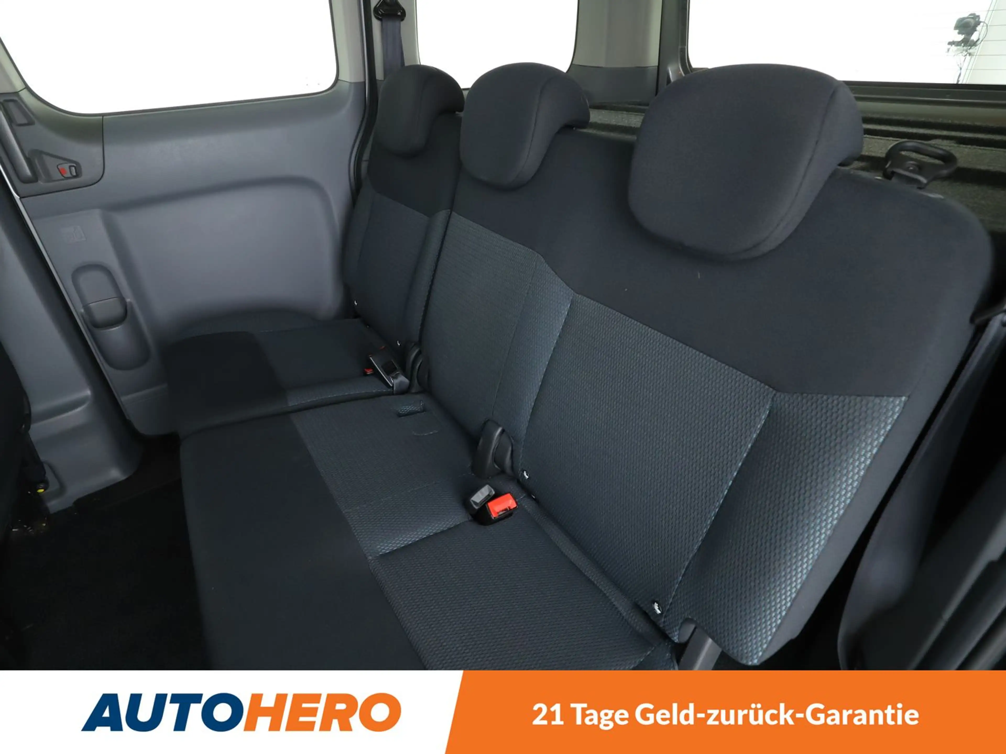 Nissan Evalia 1.5 dCi Evalia Tekna*NAVI*TEMPO*CAM*SHZ*KLIMA* — photo 14
