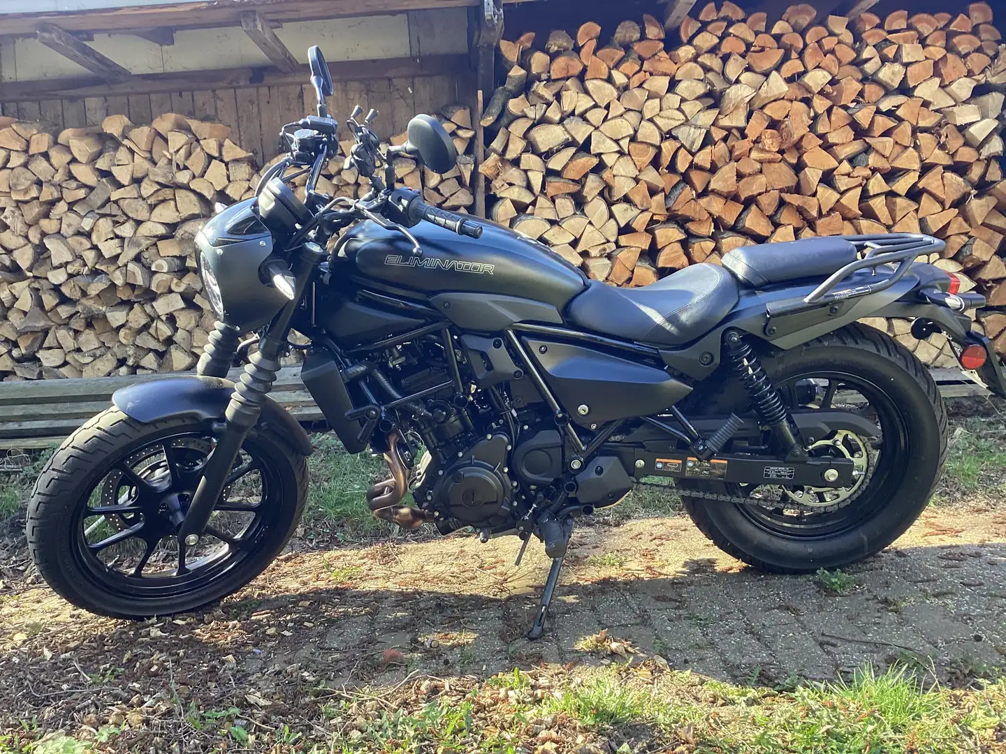 Kawasaki Eliminator 500 SE Negro - 1