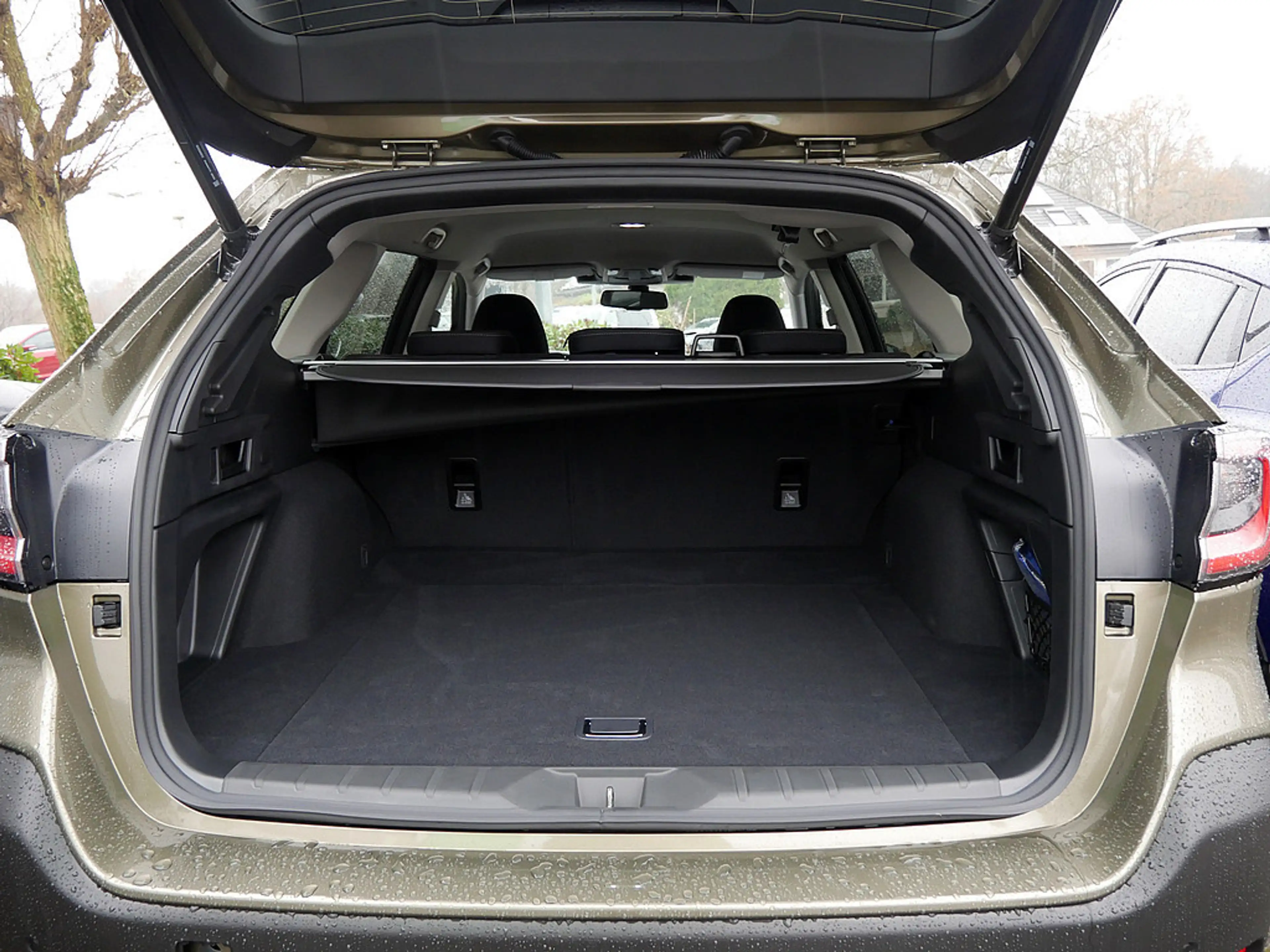 Subaru OUTBACK 2.5i Active — photo 14