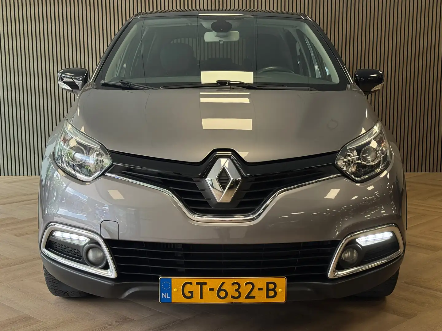 Renault Captur 0.9 TCe Dynamique KEYLESS-GO AIRCO CRUISE PDC CAME Gris - 2